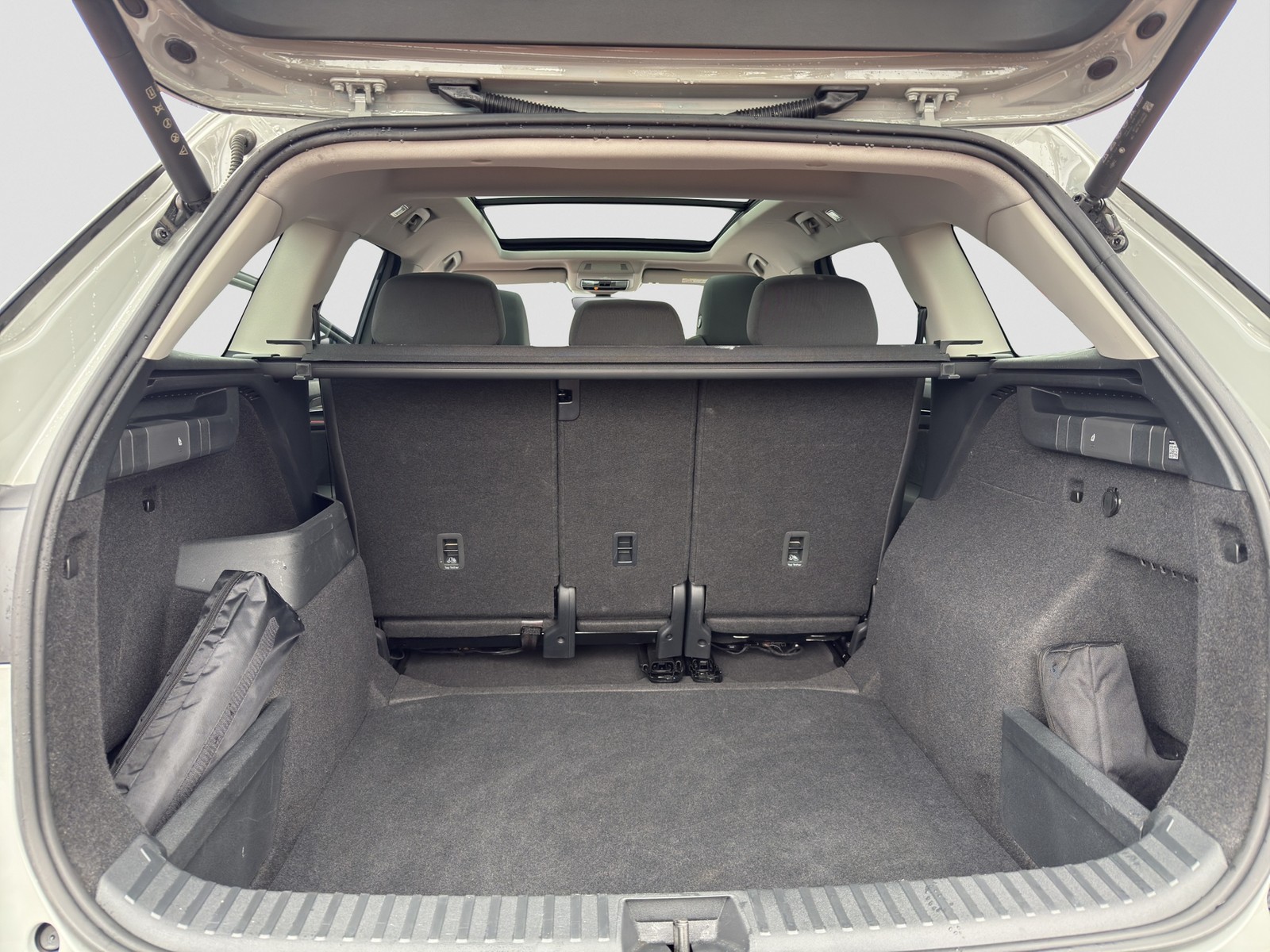 Skoda Kodiaq 2.0 SELECTION 4X4 PANO CAM LM18 E-KLAPPE