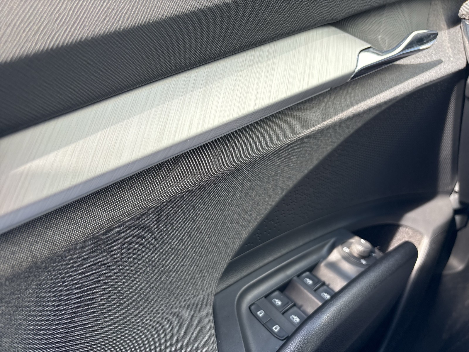 Skoda Enyaq 50 LOFT CAM ACC LM19 NAVI SITZHEIZUNG