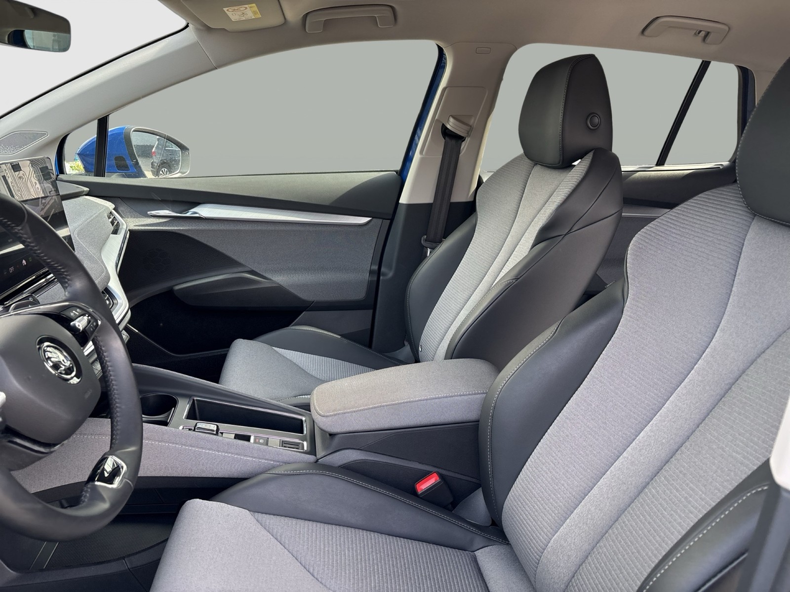 Skoda Enyaq 50 LOFT CAM ACC LM19 NAVI SITZHEIZUNG