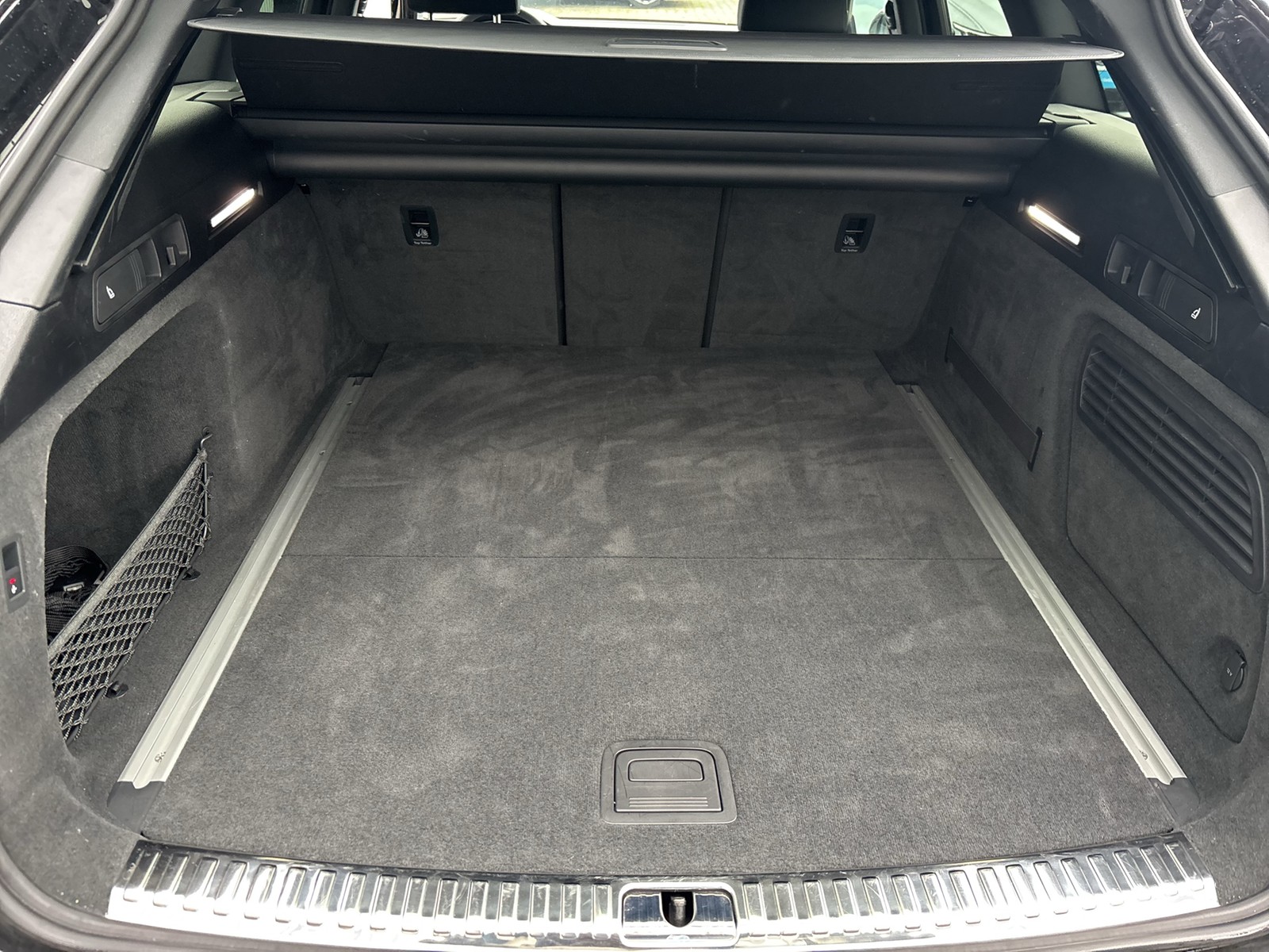 Audi A6 Avant 45 quattro advanced BLACKPAK AHK CAM 19Z