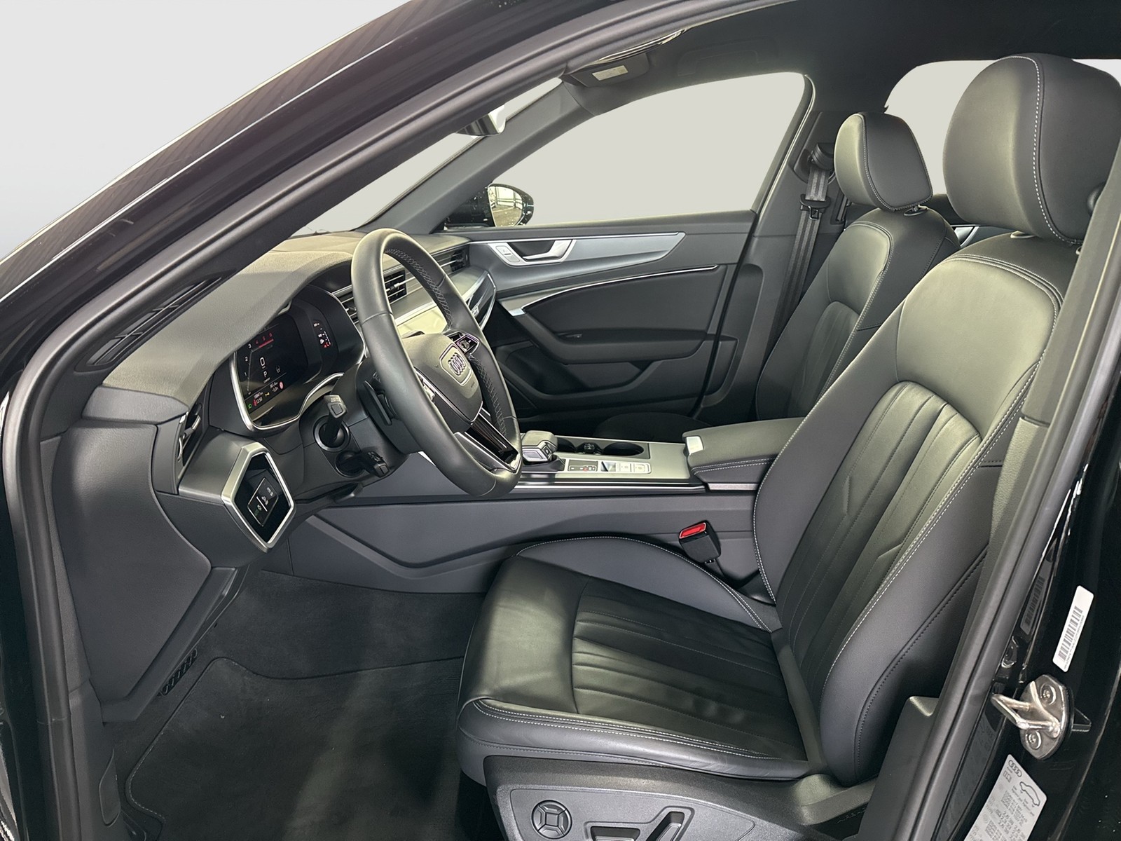 Audi A6 Avant 45 quattro advanced BLACKPAK AHK CAM 19Z