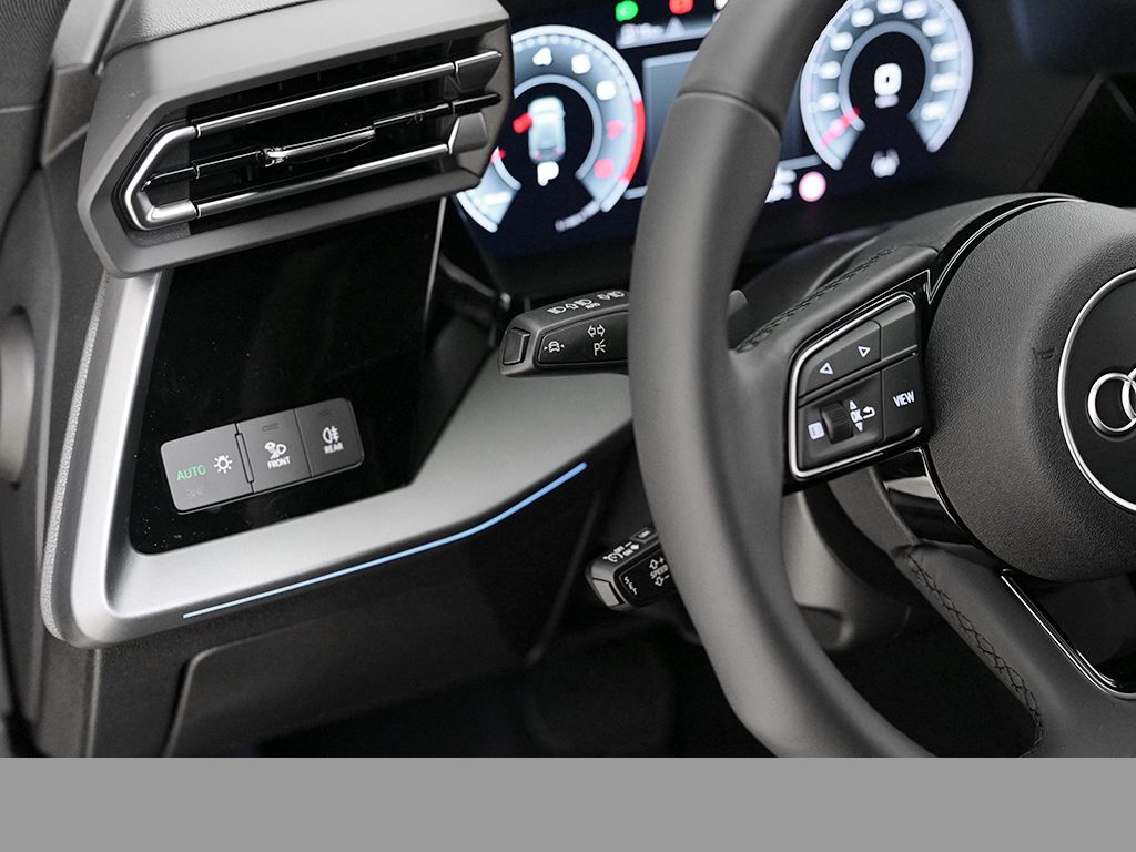 Audi A3 Sportback TFSI advanced AHK+InfotainmentpaketConnectivity+Dachreling