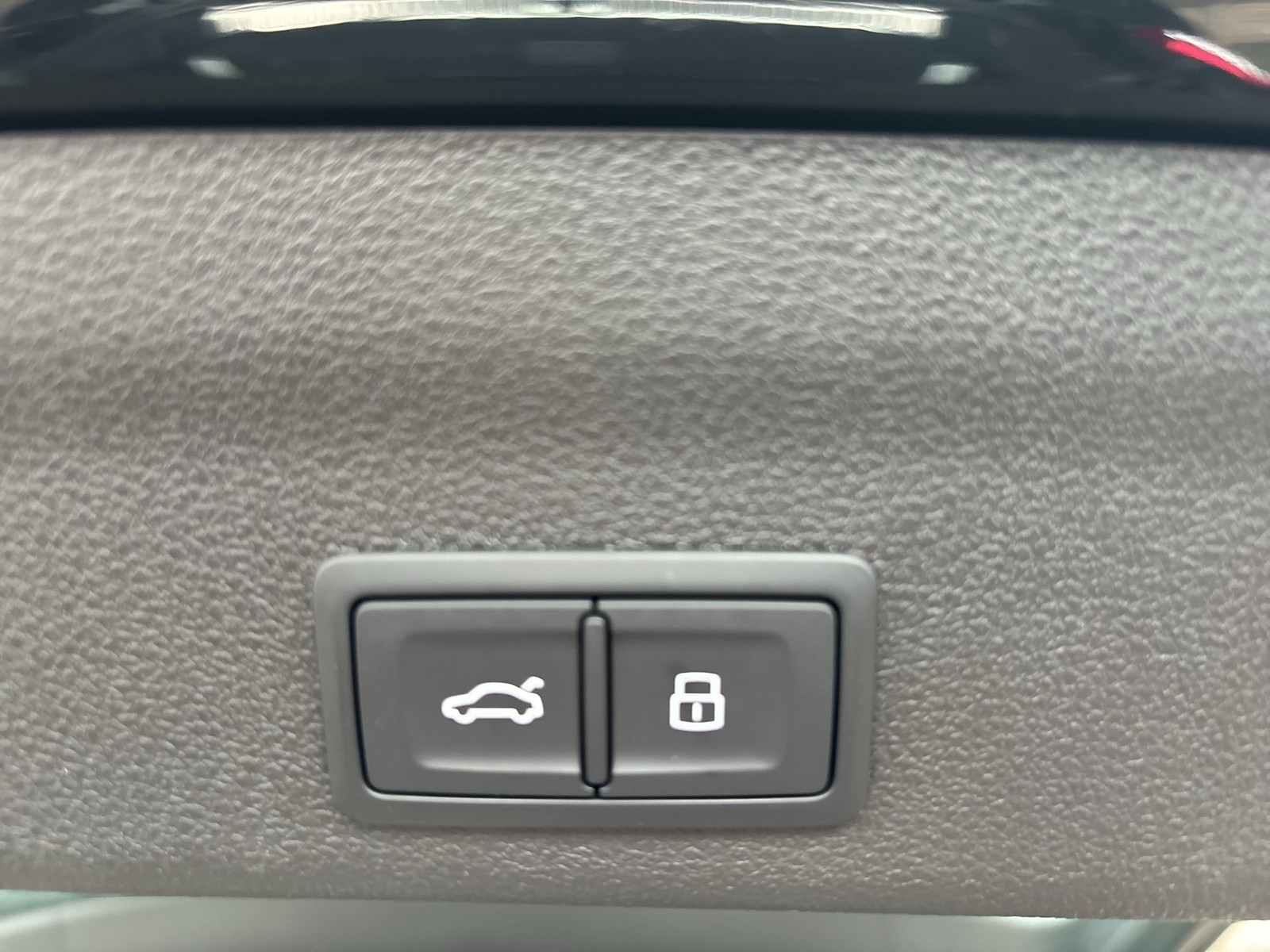 Audi A6 Avant 45 quattro advanced AHK CAM ACC LM19