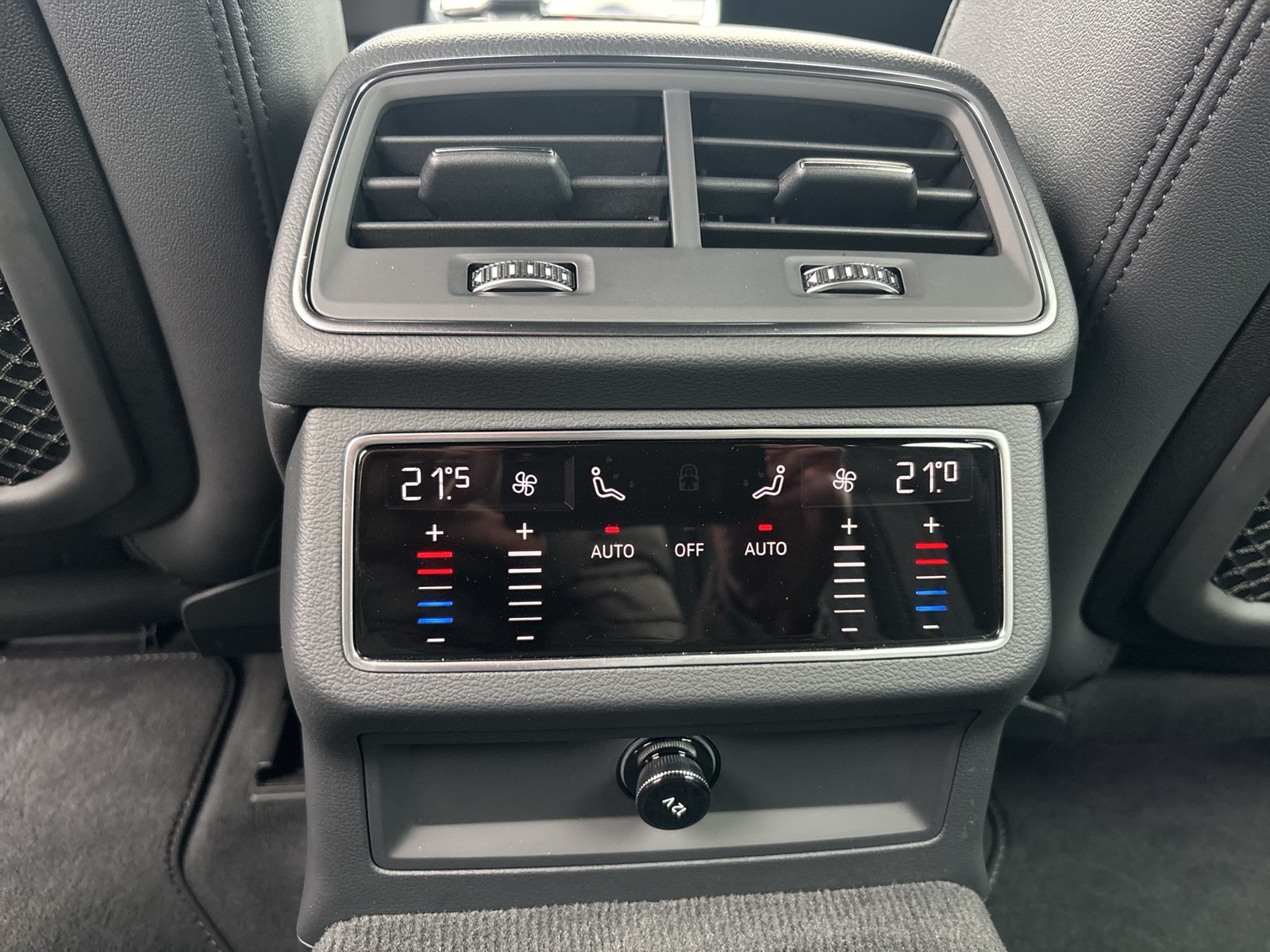 Audi A6 Avant 45 quattro advanced AHK CAM ACC LM19