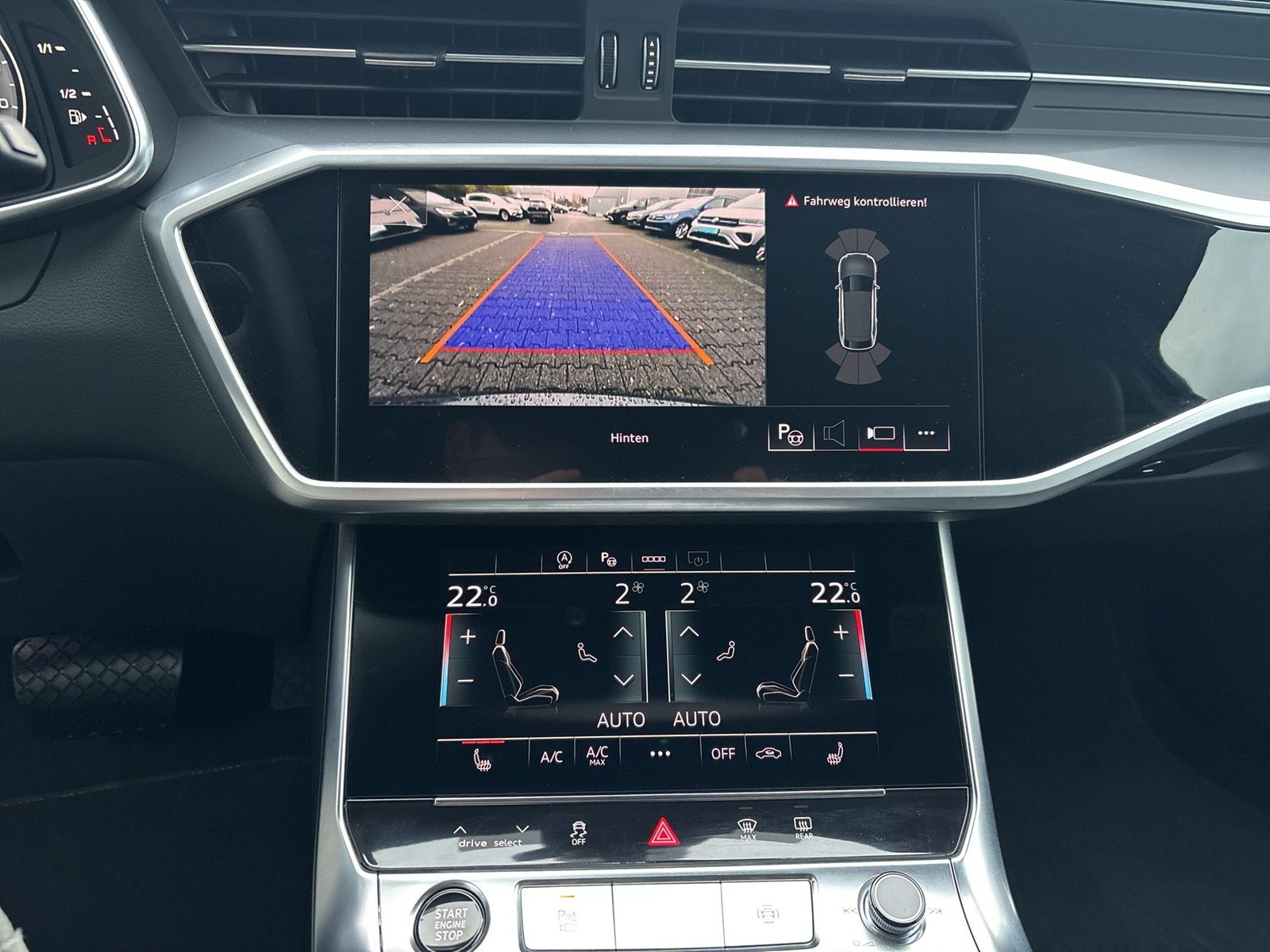 Audi A6 Avant 45 quattro advanced AHK CAM ACC LM19