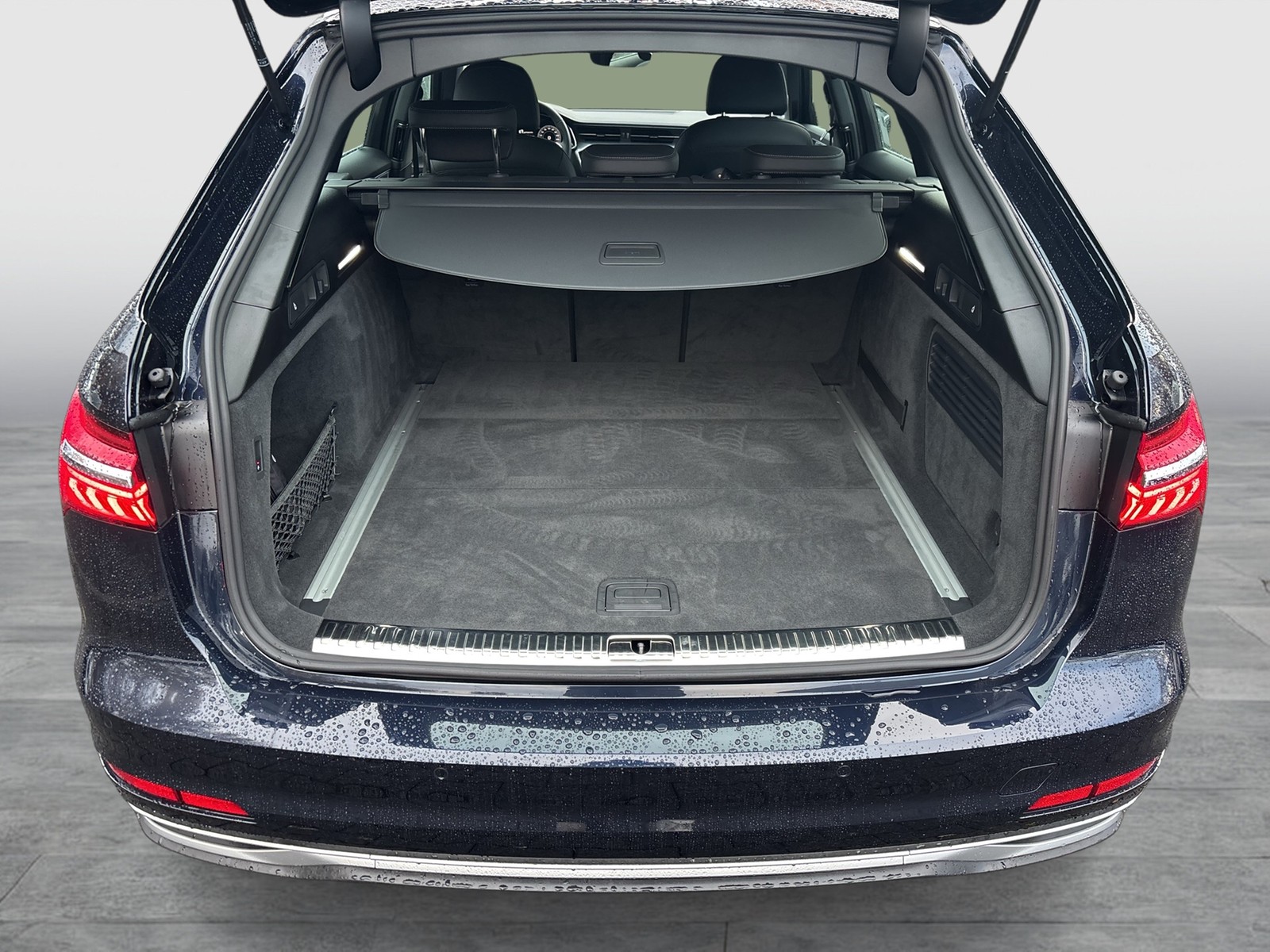 Audi A6 Avant 45 quattro advanced AHK CAM ACC LM19