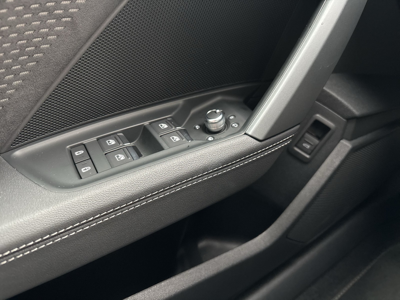 Audi A3 Sportback 30 S LINE BLACKPAK AHK CAM ACC LM18