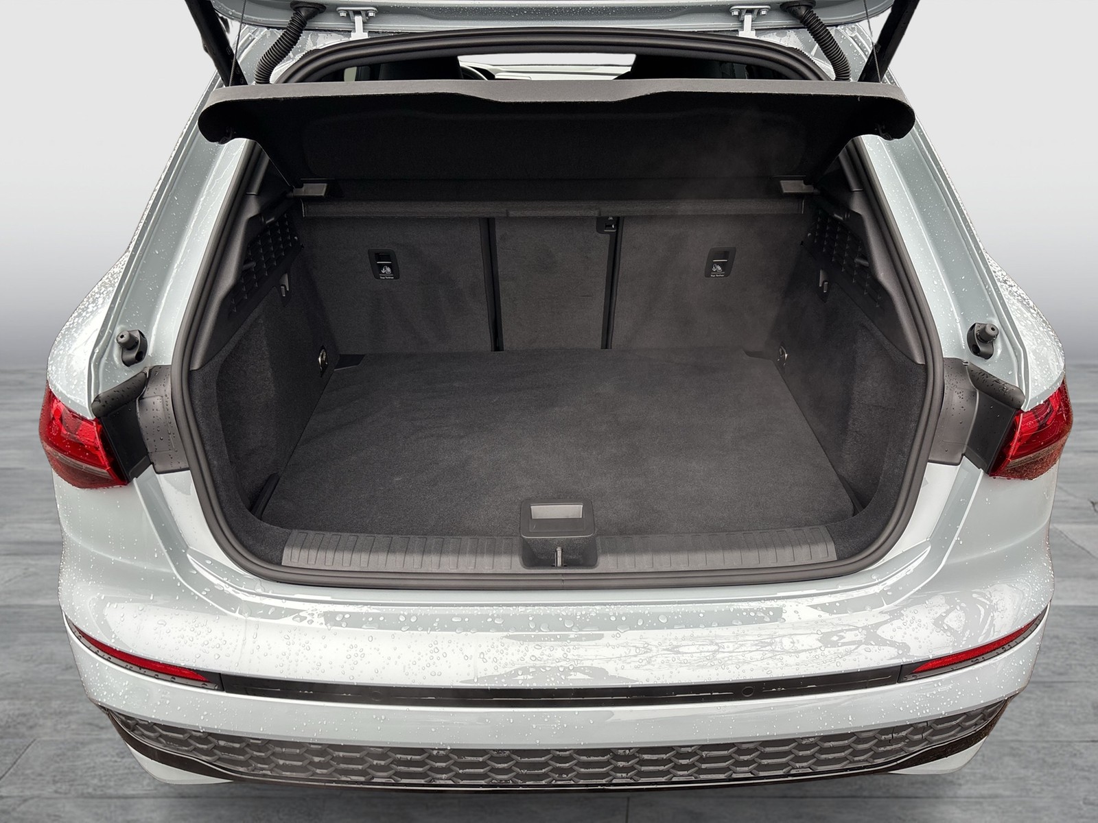 Audi A3 Sportback 30 S LINE BLACKPAK AHK CAM ACC LM18