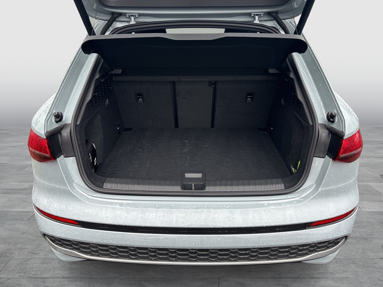 Audi A3 Sportback 30 S LINE BLACKPAK AHK CAM ACC LM18