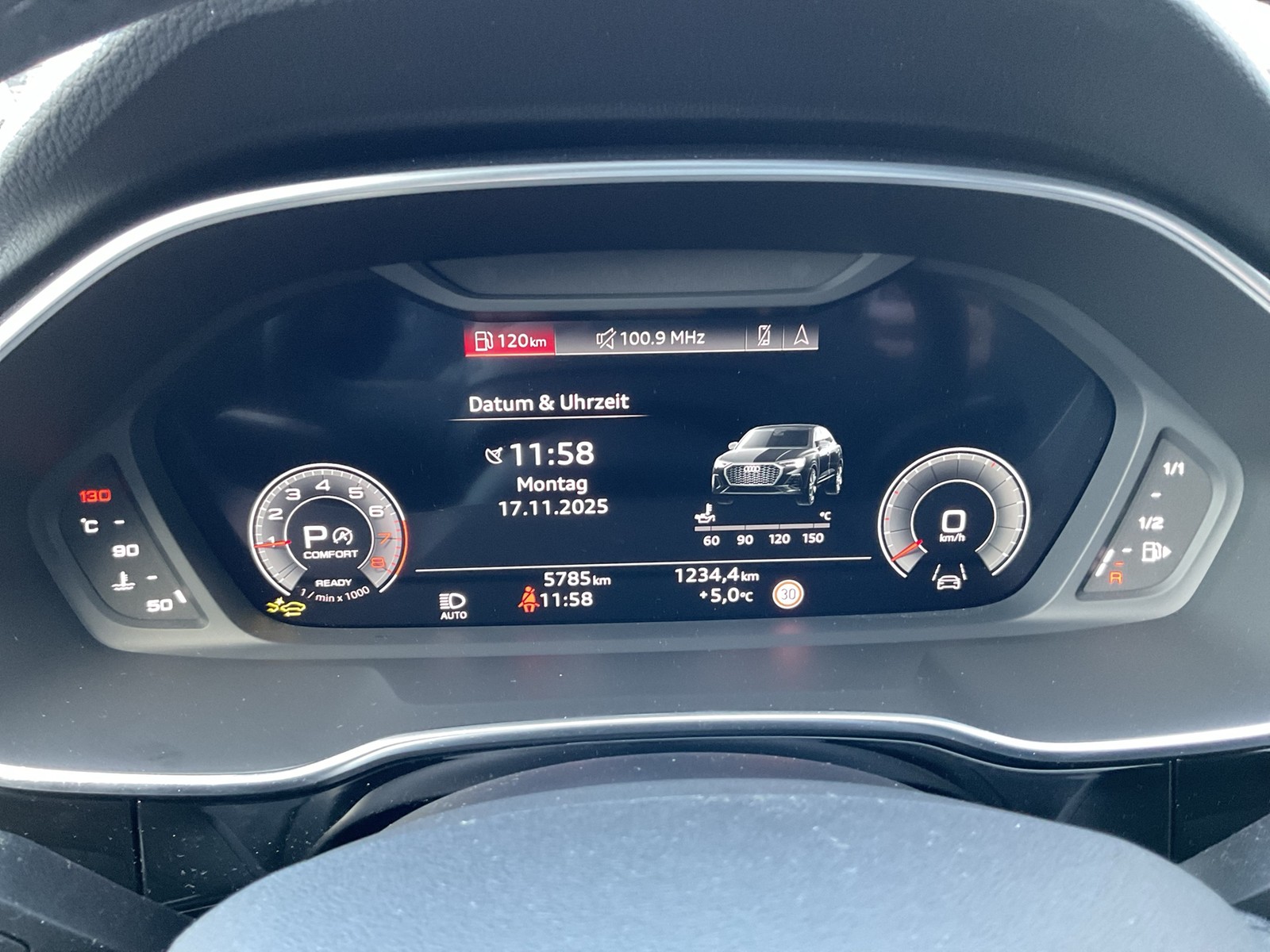 Audi Q3 Sportback 35 S LINE AHK ACC LM18 EKLAPPE NAVI+