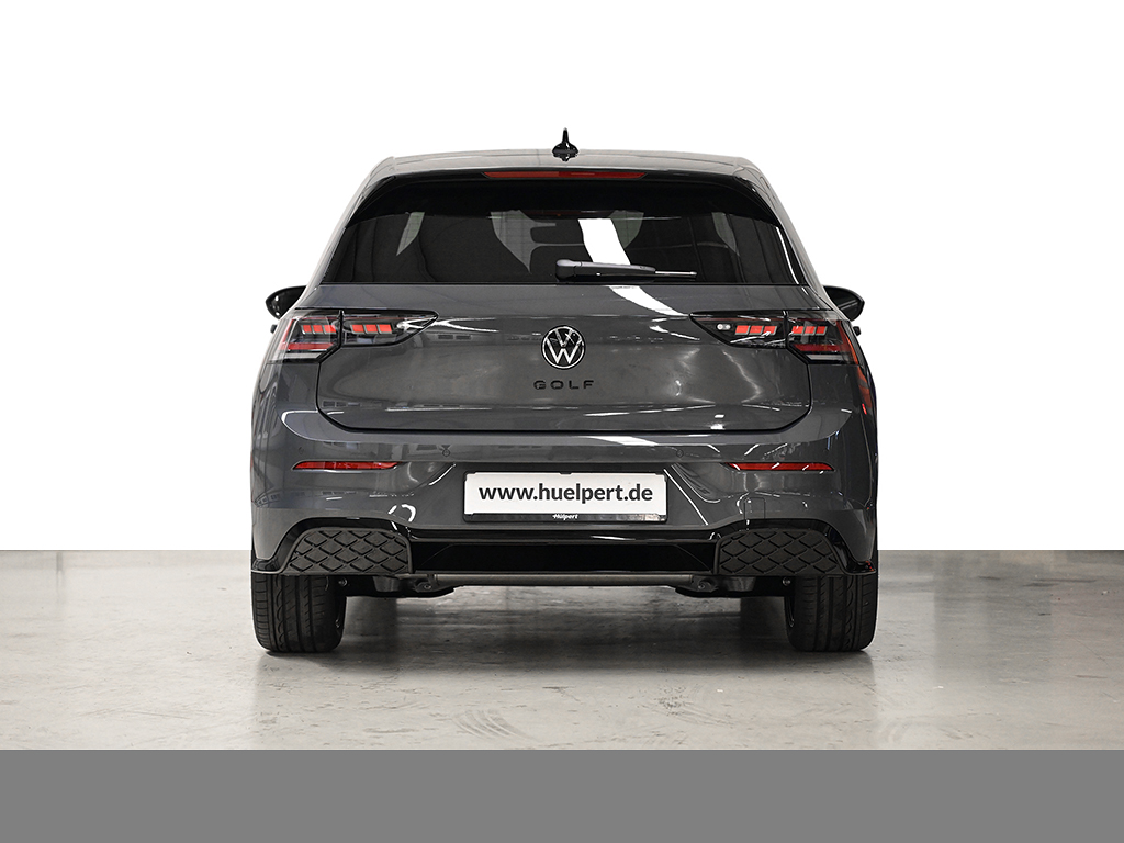 Volkswagen Golf 1.5 eTSI R-LINE DSG