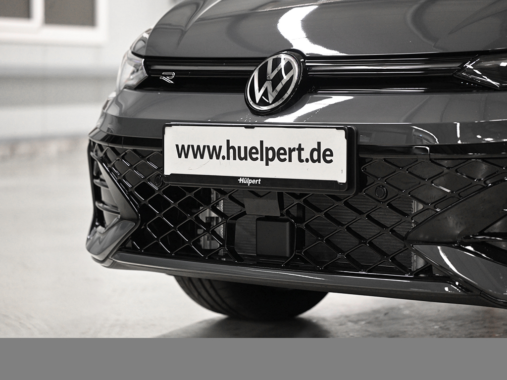 Volkswagen Golf 1.5 eTSI R-LINE DSG