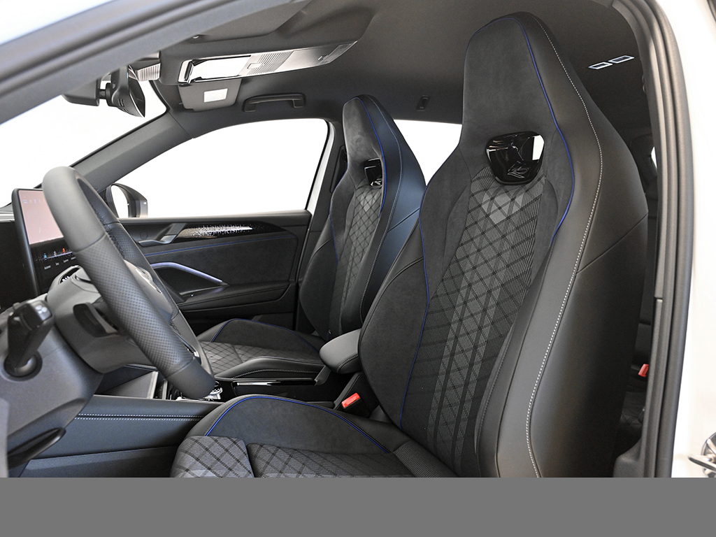 Volkswagen Tiguan 1.5 eTSI R-LINE DSG
