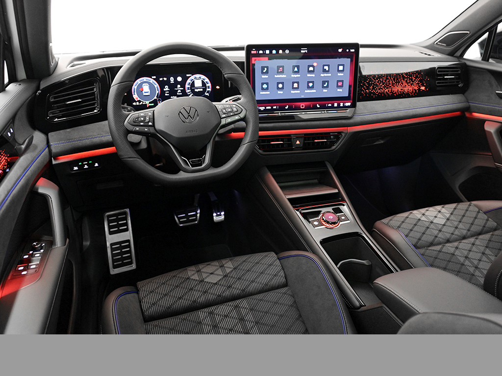 Volkswagen Tiguan 1.5 eTSI R-LINE DSG
