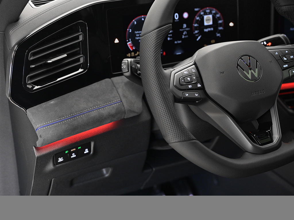 Volkswagen Tiguan 1.5 eTSI R-LINE DSG