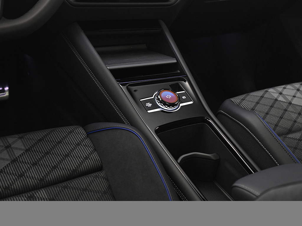 Volkswagen Tiguan 2.0 TDI R-LINE DSG