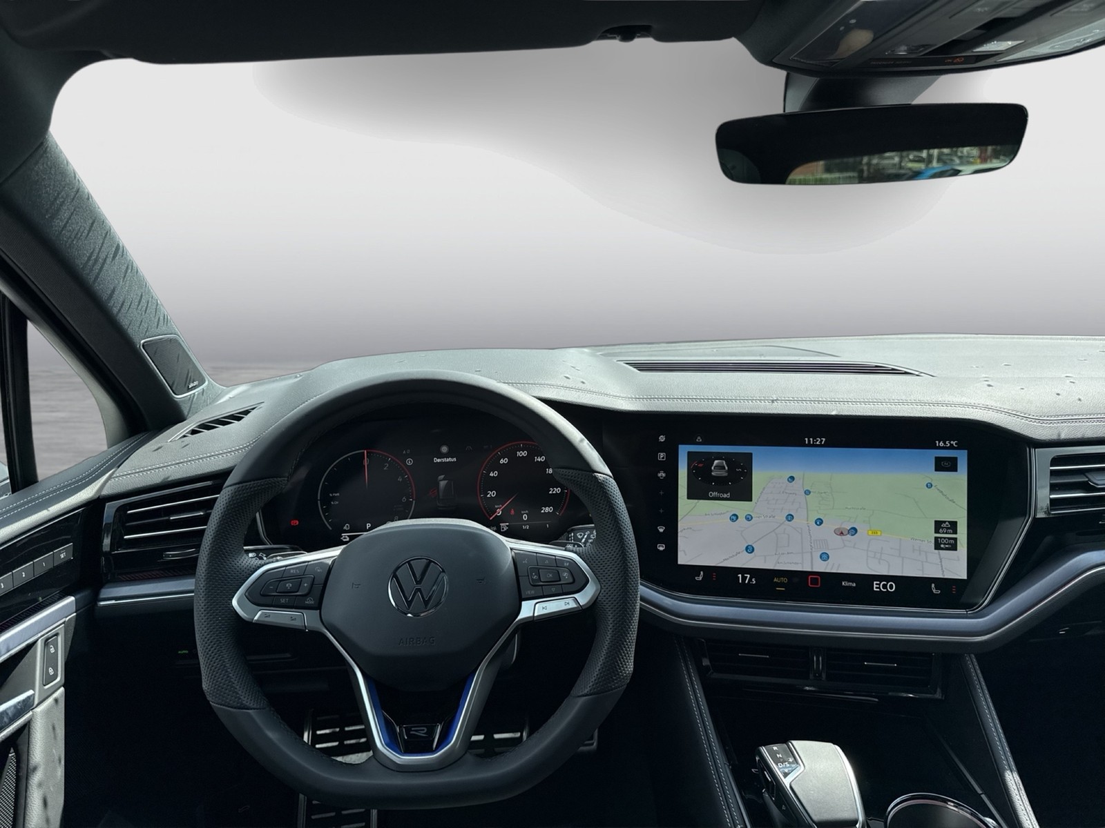 Volkswagen Touareg HYBRID R PANO DYNAUDIO CAM ACC LM21 NAVI