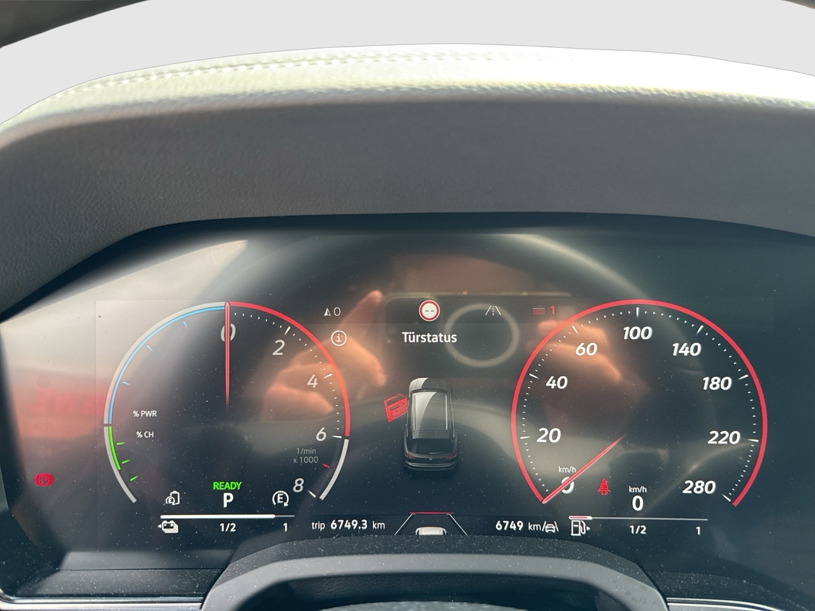 Volkswagen Touareg HYBRID R PANO DYNAUDIO CAM ACC LM21 NAVI