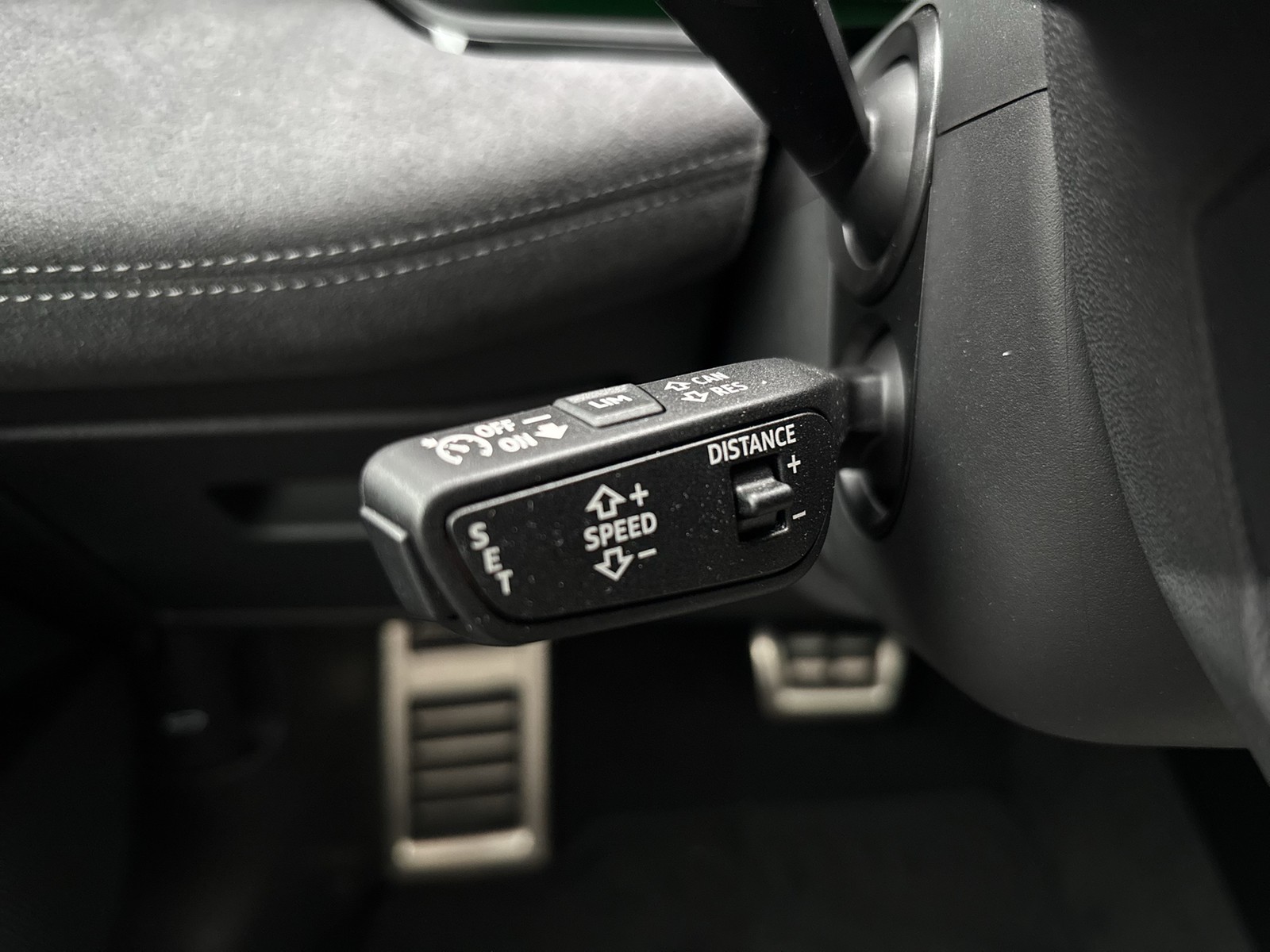 Audi A6 e-tron Avant S LINE PANO B&O AHK 360°CAM LM21