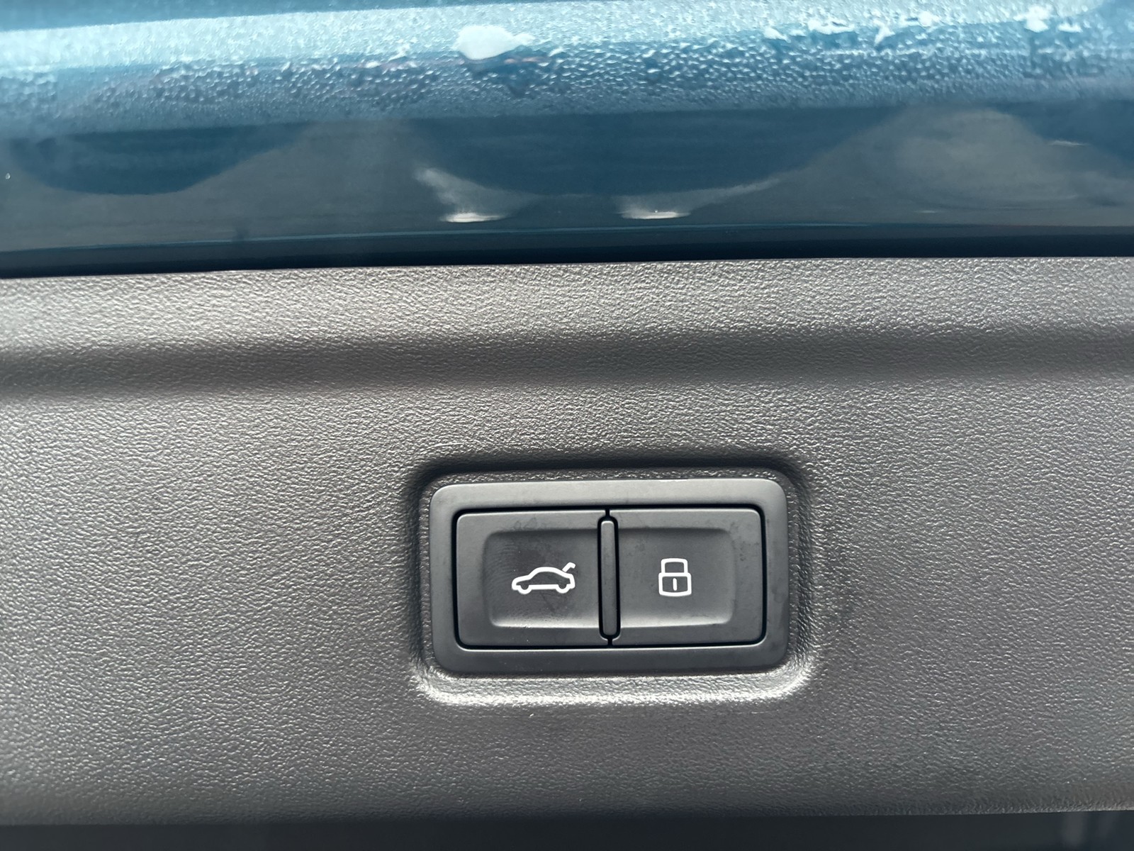 Audi A6 e-tron Avant S LINE PANO B&O AHK 360°CAM LM21