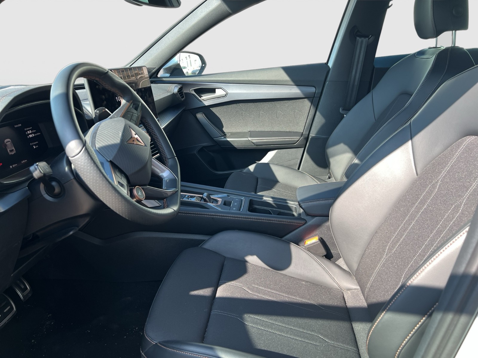 Cupra Formentor 1.5 HYBRID 360CAM ACC LM18 EKLAPPE NAVI