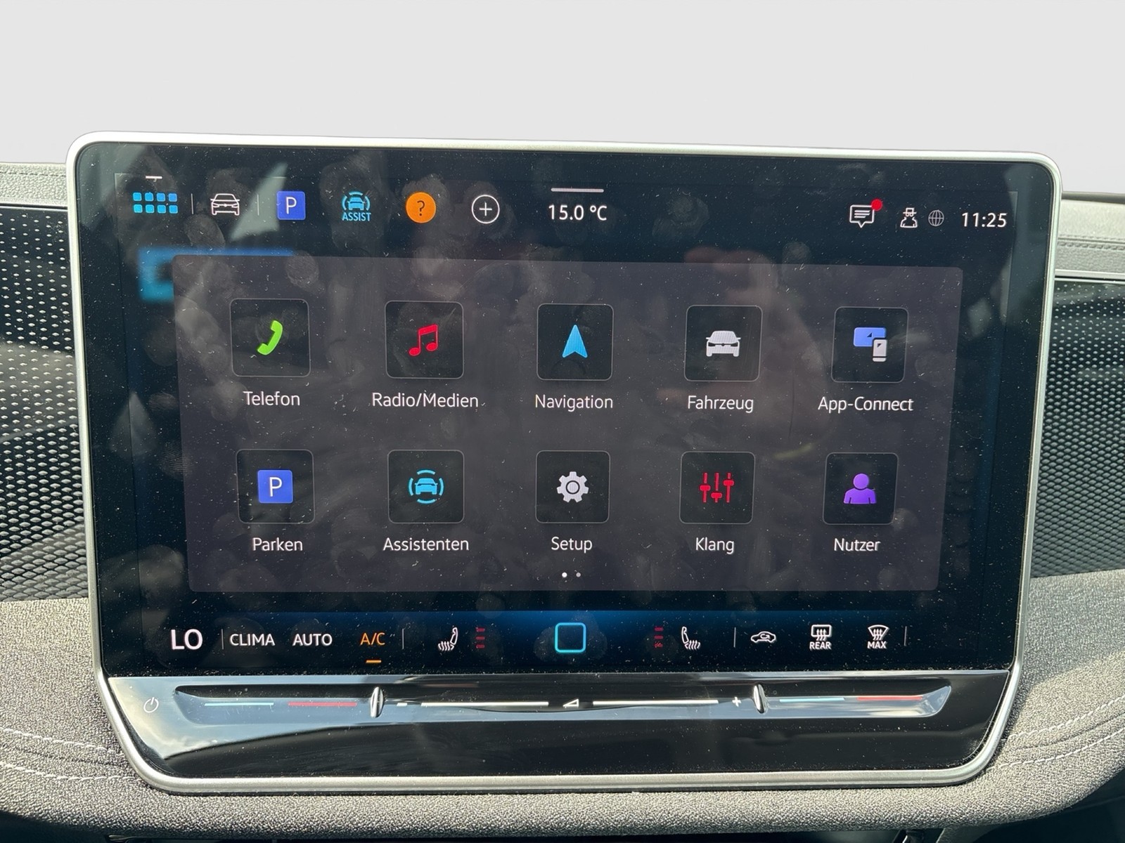 Volkswagen Passat Variant 1.5 eTSI CAM ACC NAVI ALU CARPLAY