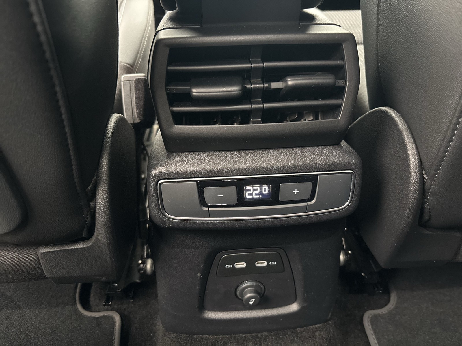 Audi Q4 e-tron 35 S LINE BLACKPAK 360°CAM LM21 MATRIX