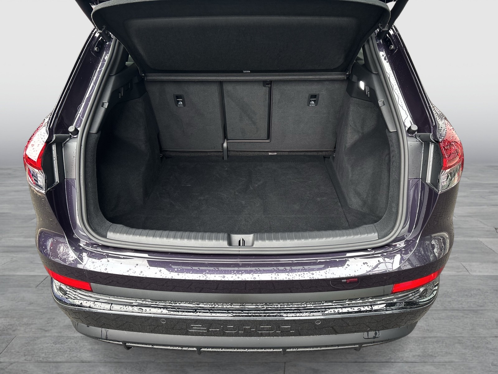 Audi Q4 e-tron 35 S LINE BLACKPAK 360°CAM LM21 MATRIX