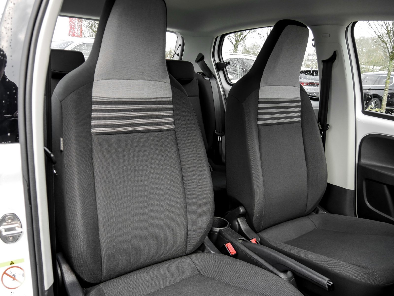Volkswagen up! e-up! CAM ALU SITZHEIZUNG TEMPOMAT EINPARKH.