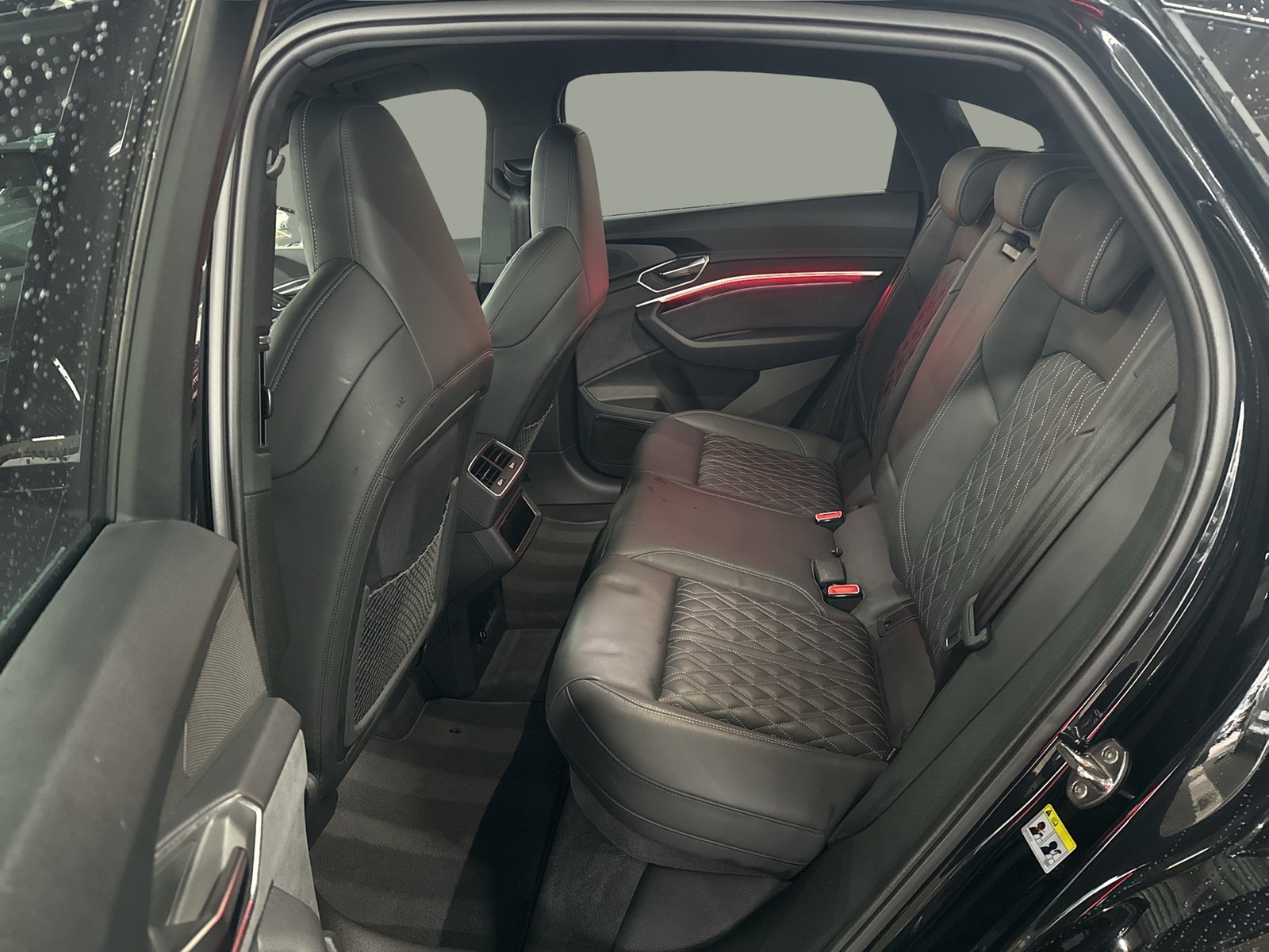 Audi SQ8 e-tron Sportback quattro PANO B&O AHK LM22