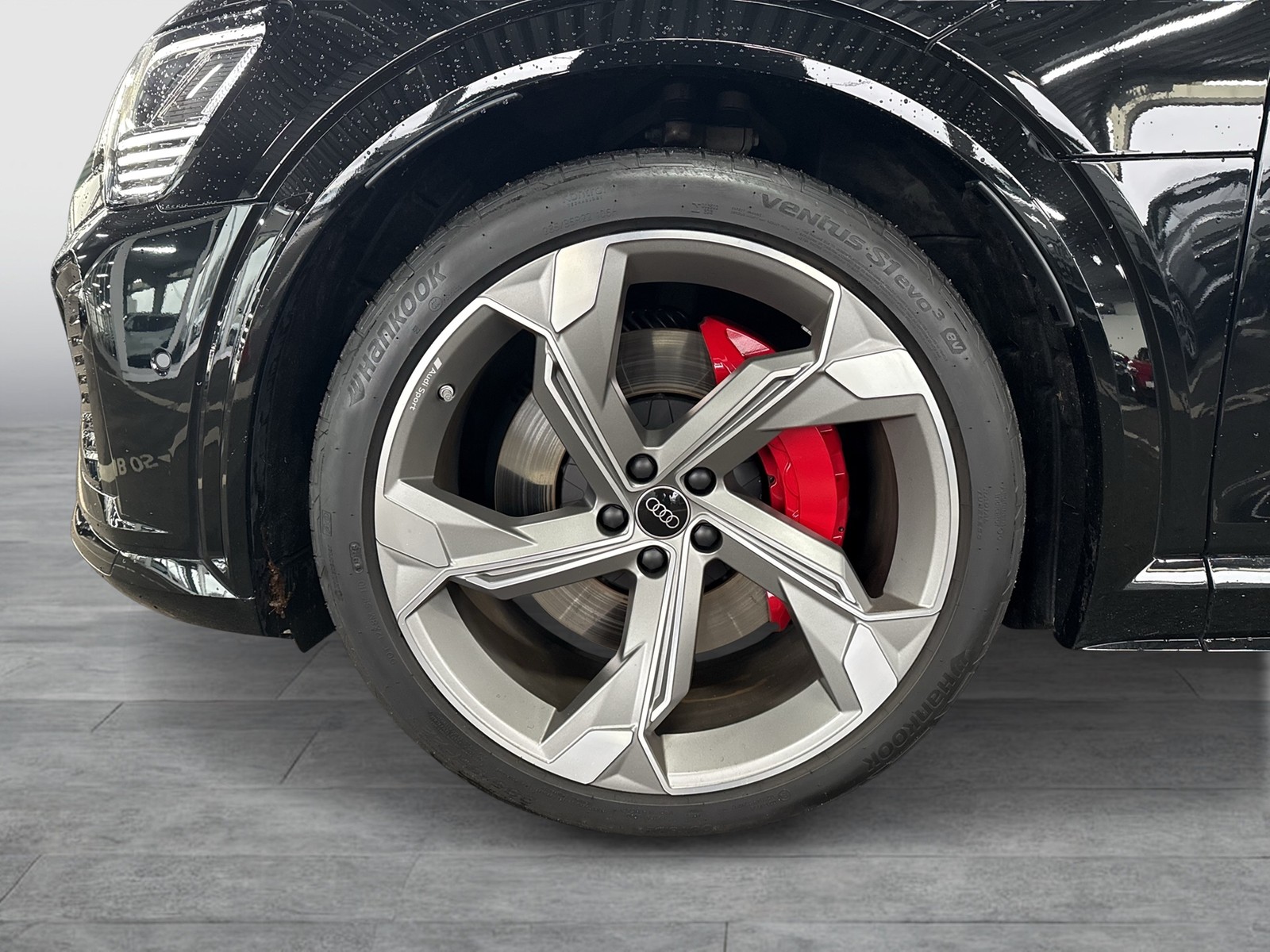 Audi SQ8 e-tron Sportback quattro PANO B&O AHK LM22