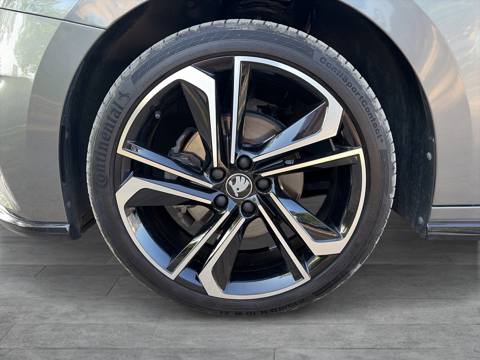 Skoda Fabia 1.5 MONTE CARLO KAMERA ALU18" NAVI LED