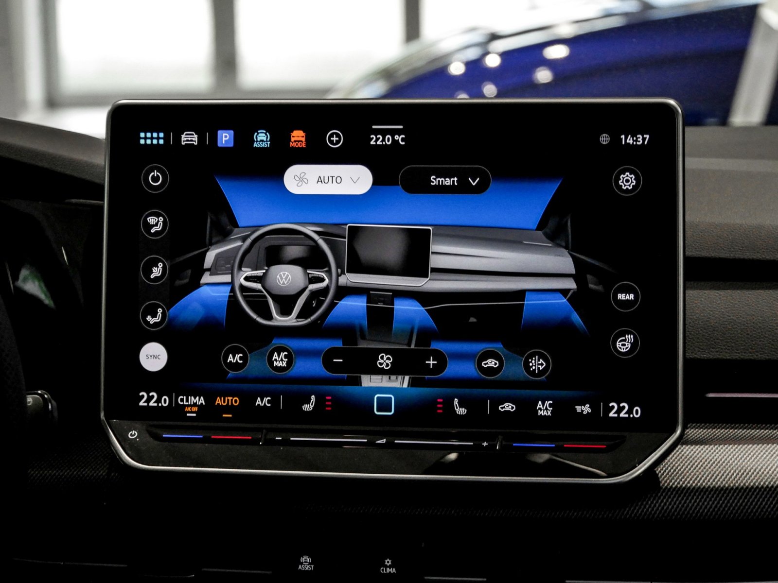 Volkswagen Golf Variant 1.5 R-LINE DSG BLACKSTYLE PANO AHK