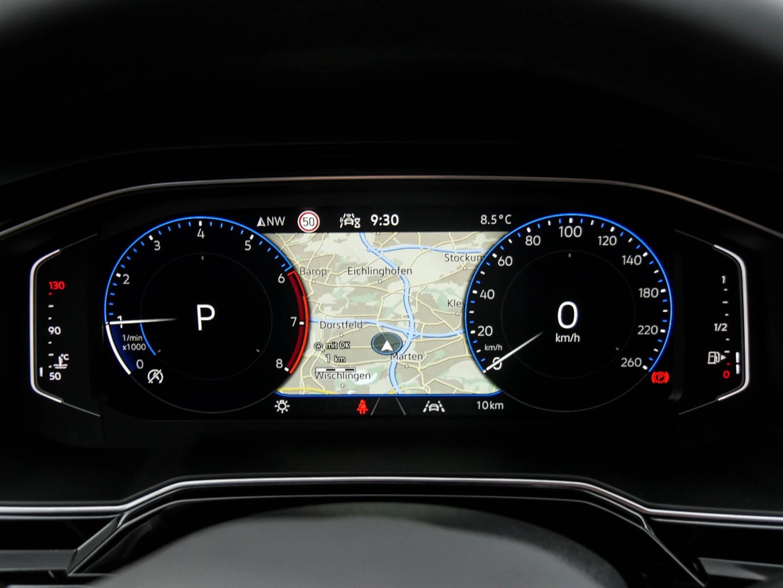 Volkswagen Polo 1.0 R-LINE DSG NAVI KEYLESS MATRIXLED CAM