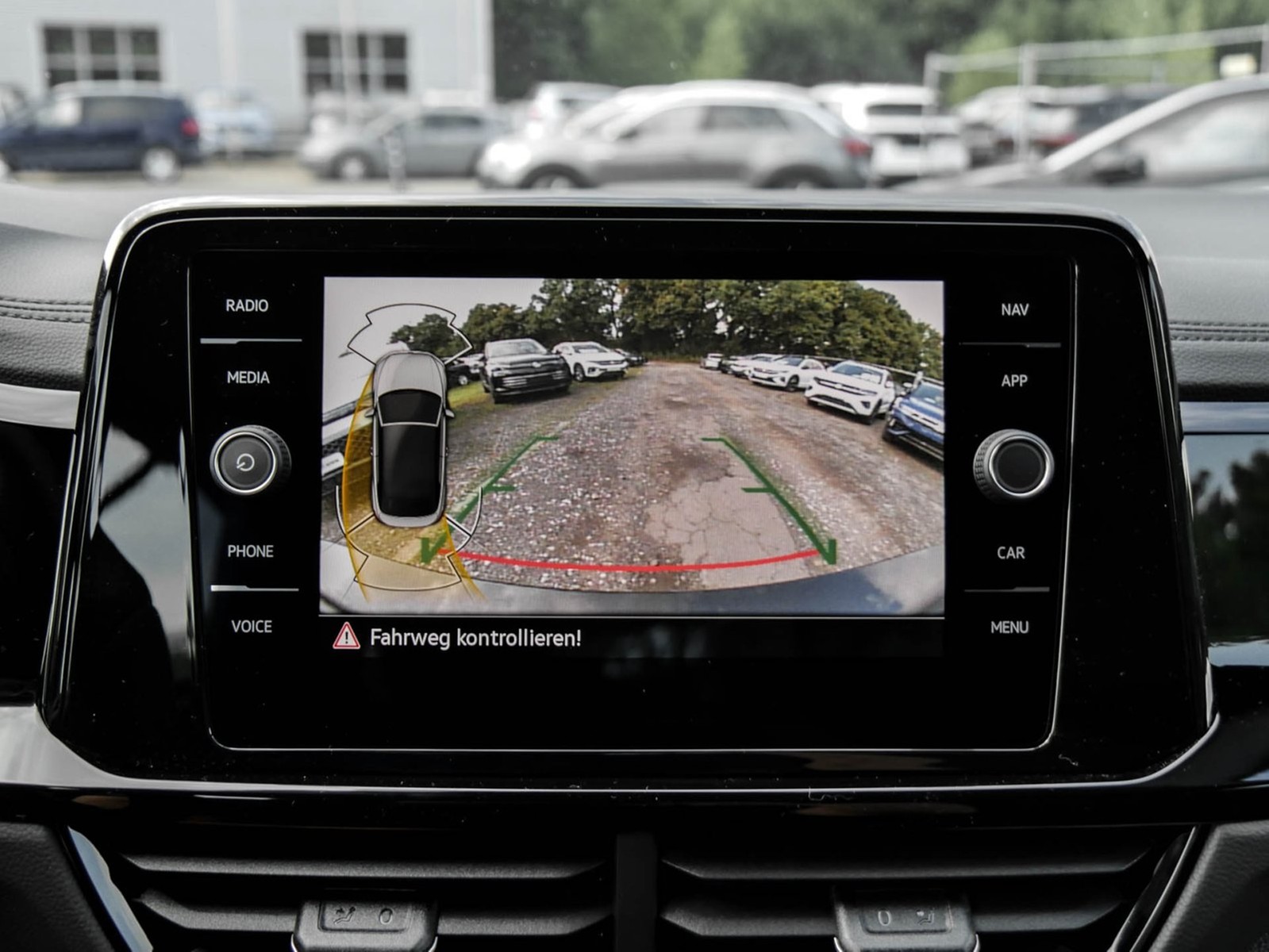 Volkswagen T-Roc Cabrio 1.5 R-LINE DSG BLACKSTYLE LEDER CAM