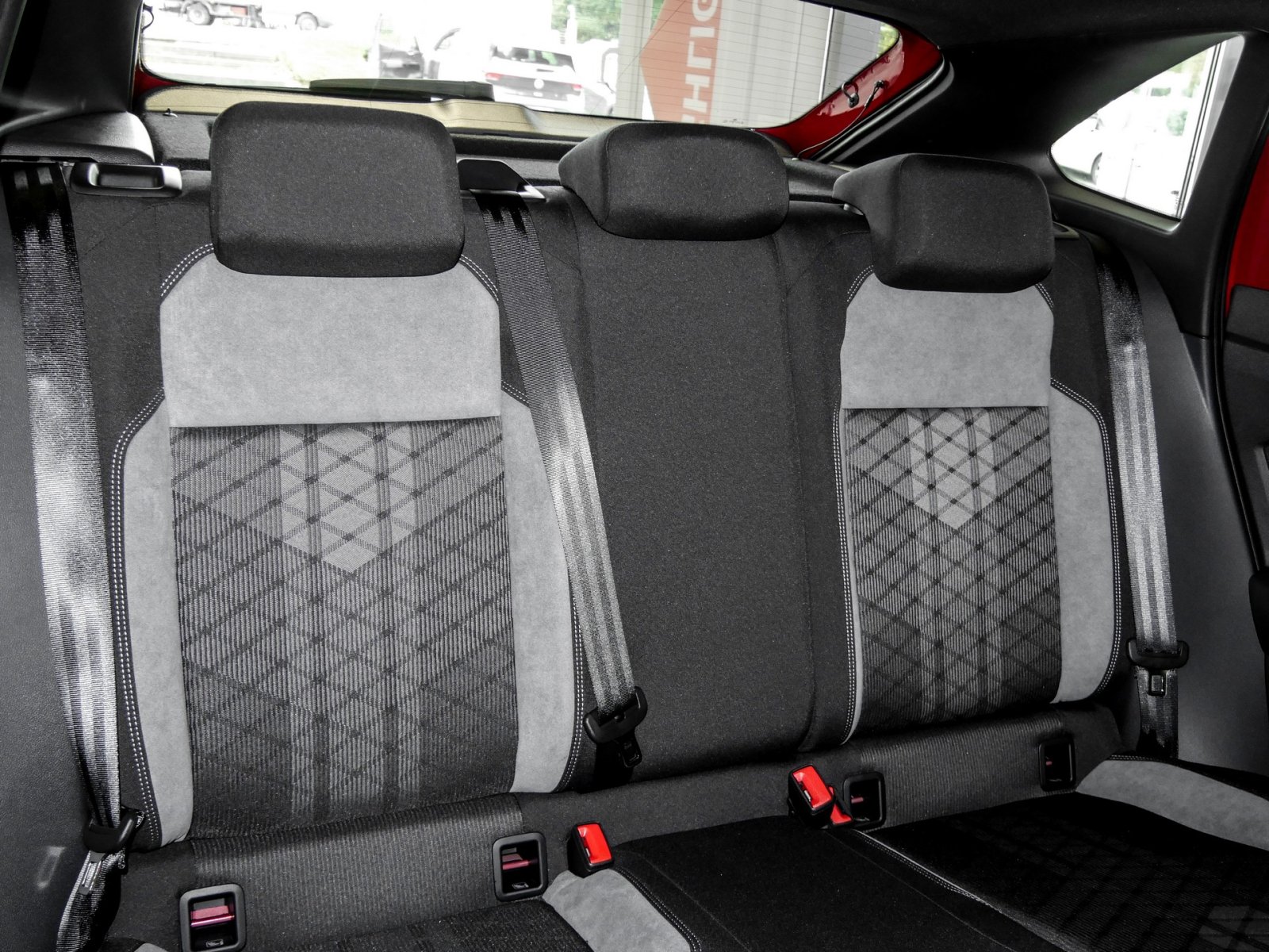 Volkswagen Taigo 1.5 R-LINE DSG NAVI AHK CAM MATRIXLED LM17