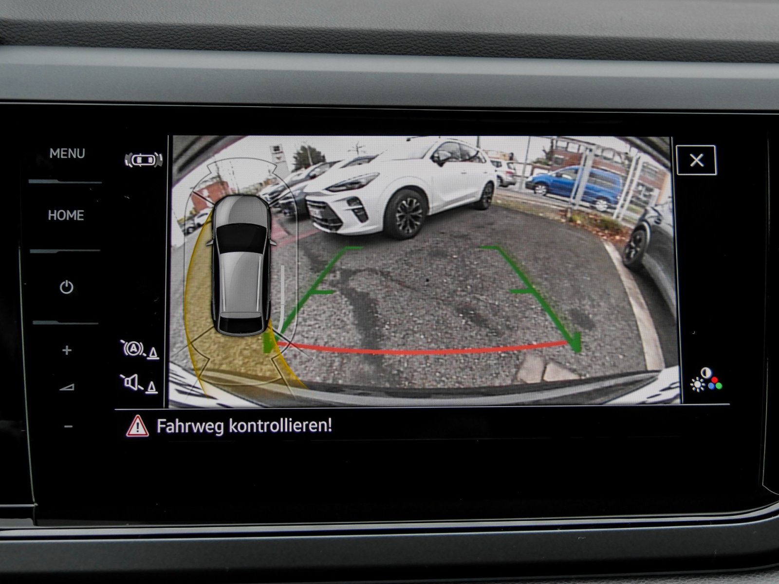 Volkswagen Taigo 1.0 R-LINE DSG ALLWETTERREIFEN CAM AHK