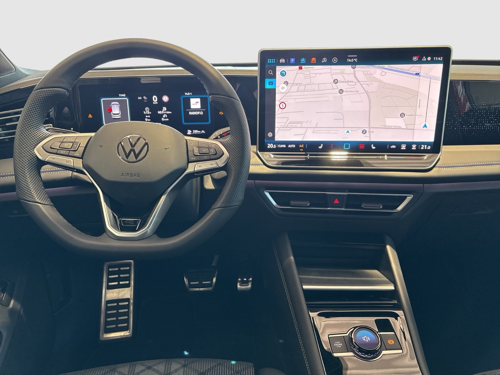 Volkswagen Tiguan 1.5 R-LINE DSG BLACKSTYLE MATRIXLED AHK