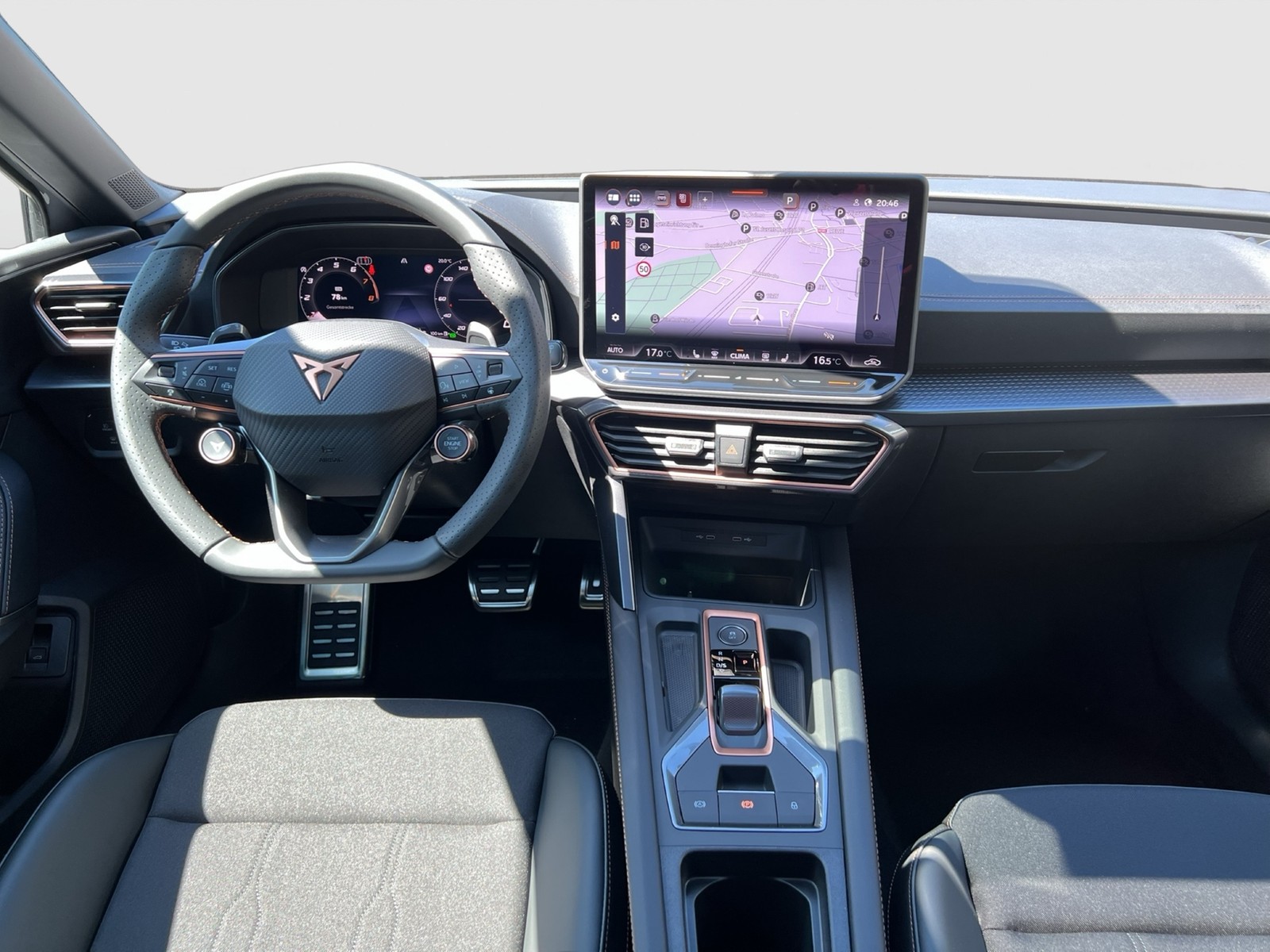 Cupra Leon ST 1.5 eTSI PANO SENNHEISER AHK CAM LM18