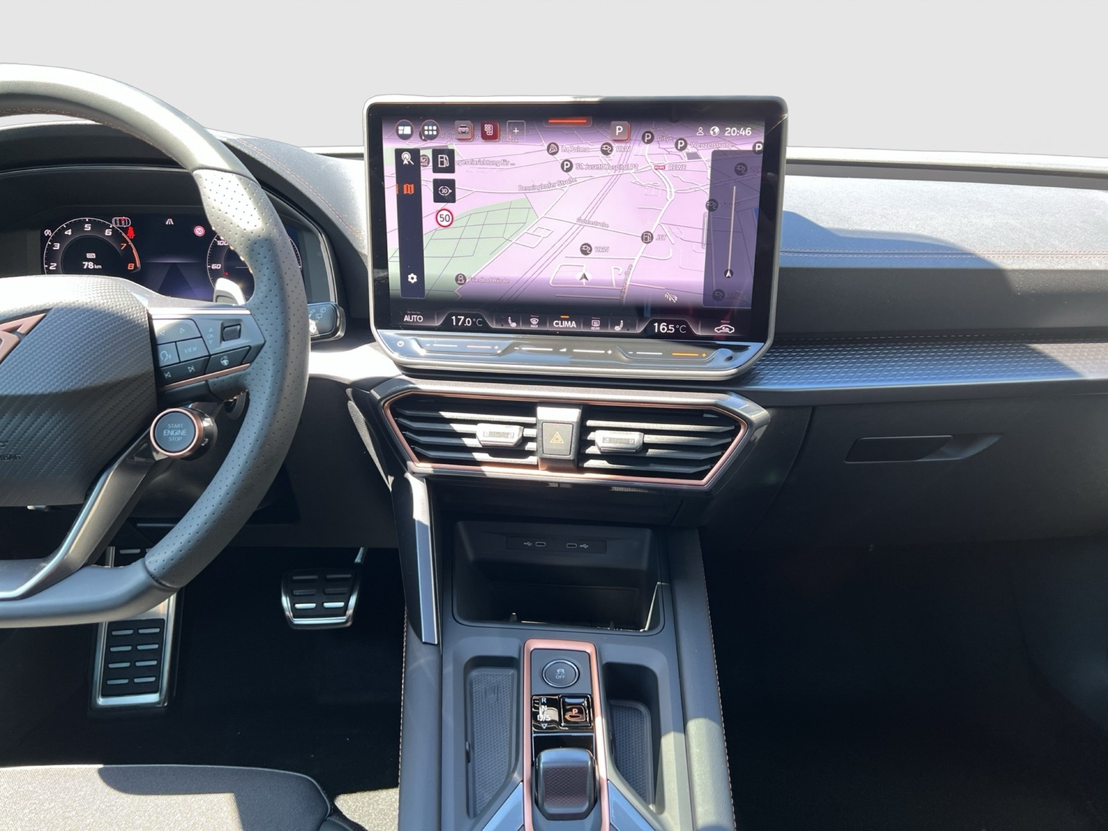 Cupra Leon ST 1.5 eTSI PANO SENNHEISER AHK CAM LM18