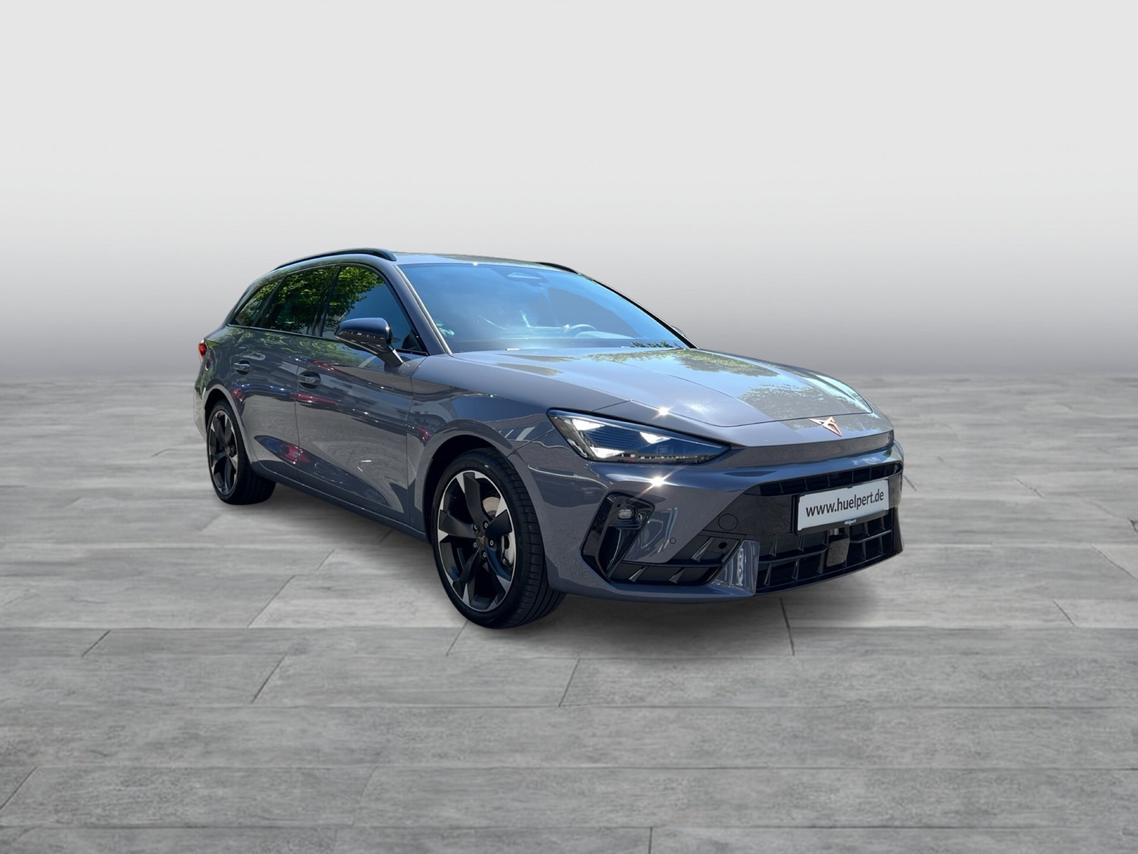 Cupra Leon ST 1.5 eTSI PANO SENNHEISER AHK CAM LM18