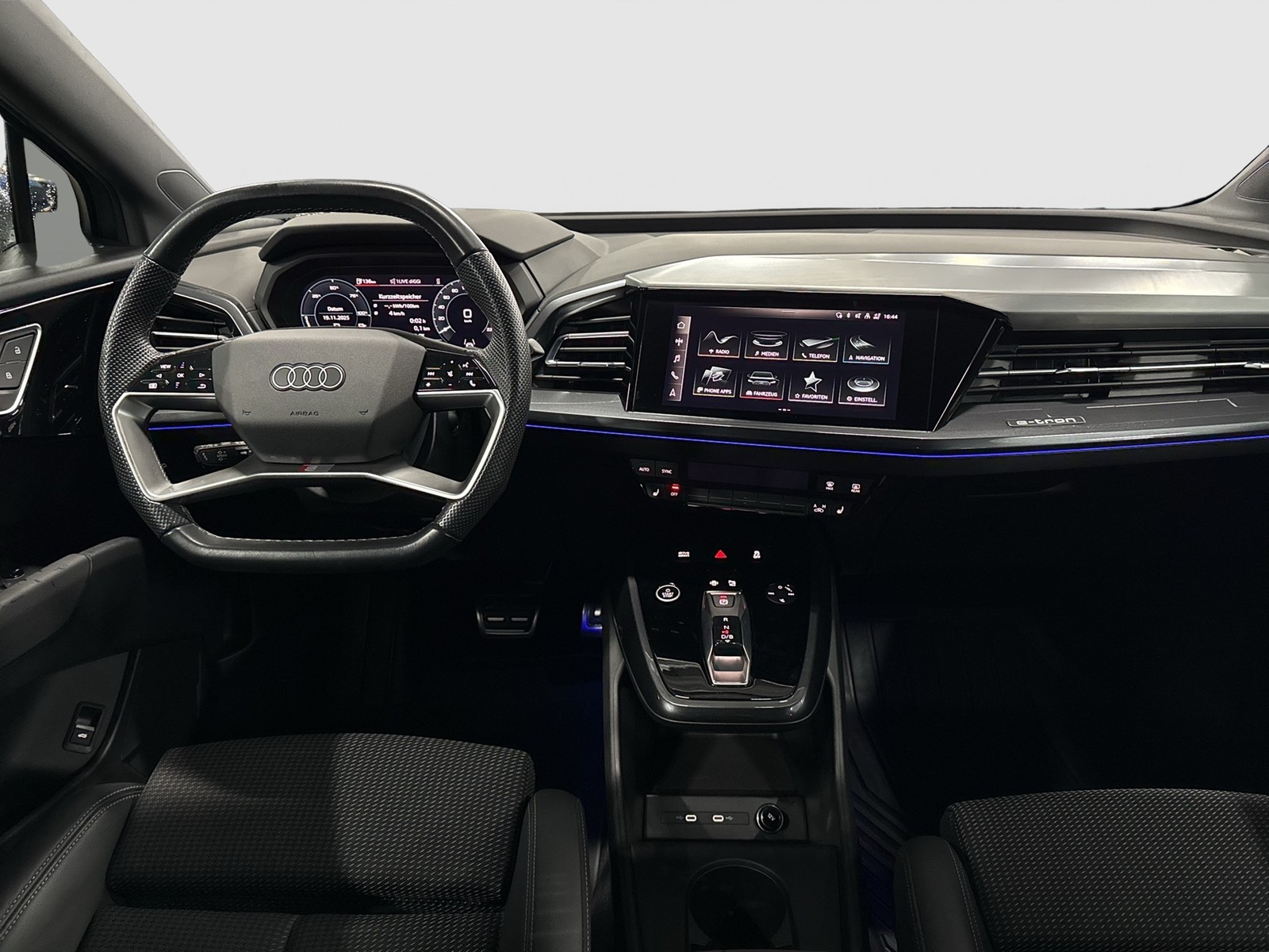 Audi Q4 e-tron Sportback 40 S LINE BLACKPAK CAM LM19