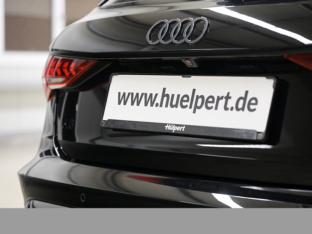 Audi A3 S Line Sportback TFSIe s tronic AHK LED LM18