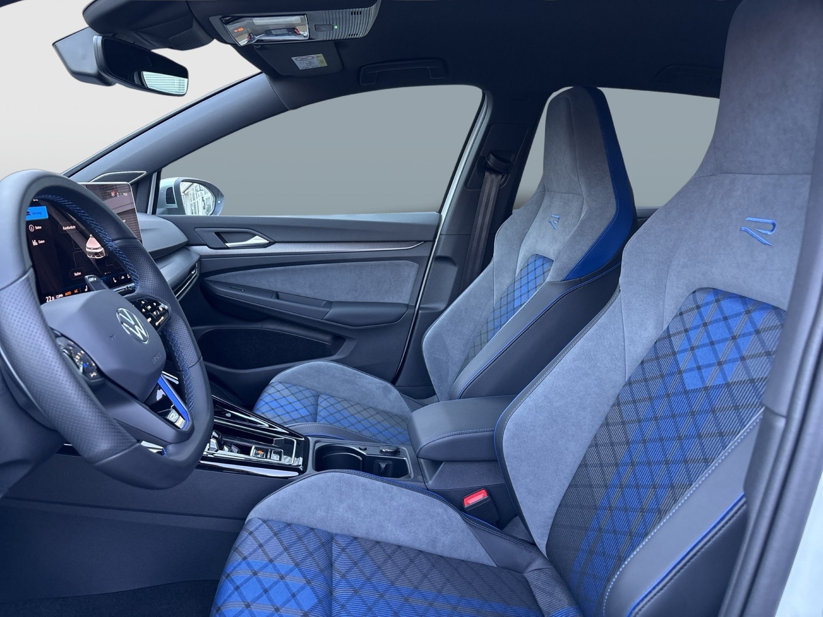 Volkswagen Golf VIII 2.0 R 4X4 HARMAN KARDON CAM ACC LM18