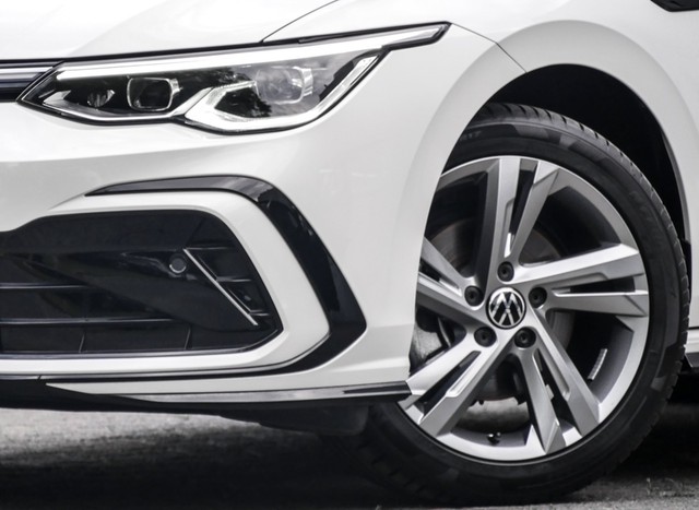 Volkswagen Golf Variant VIII 1.5 R-LINE H.KARDON ACC