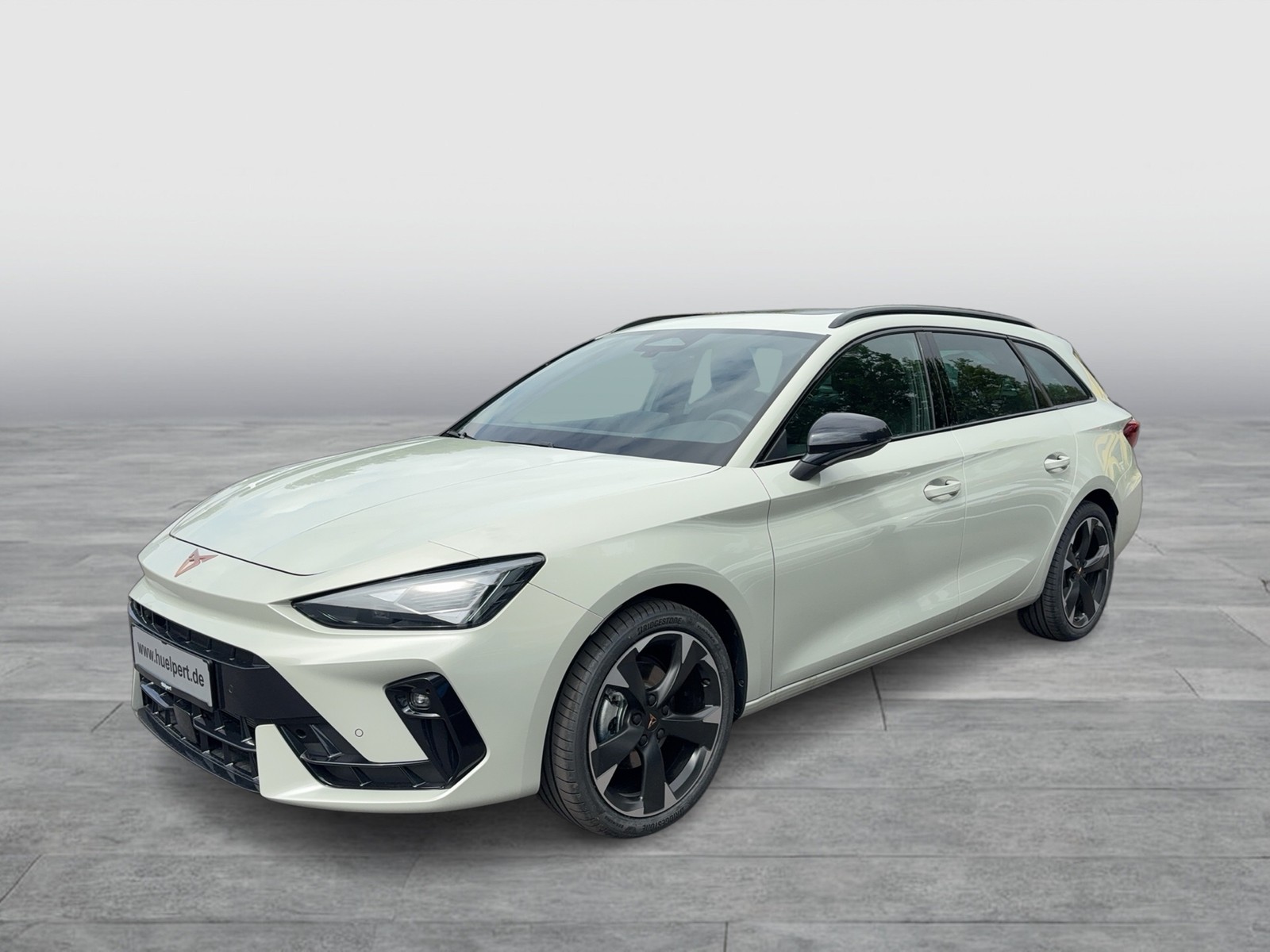 Cupra Leon ST 1.5 eTSI PANO SENNHEISER AHK CAM LM18