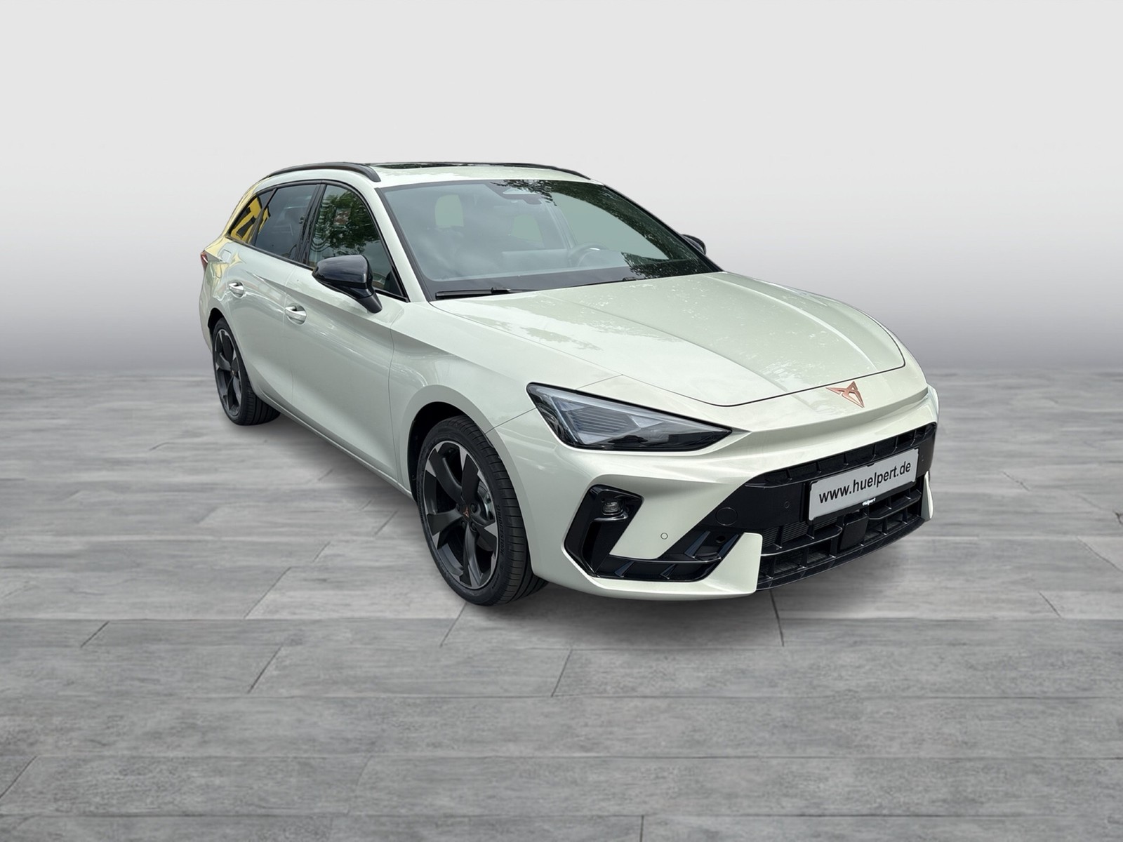 Cupra Leon ST 1.5 eTSI PANO SENNHEISER AHK CAM LM18
