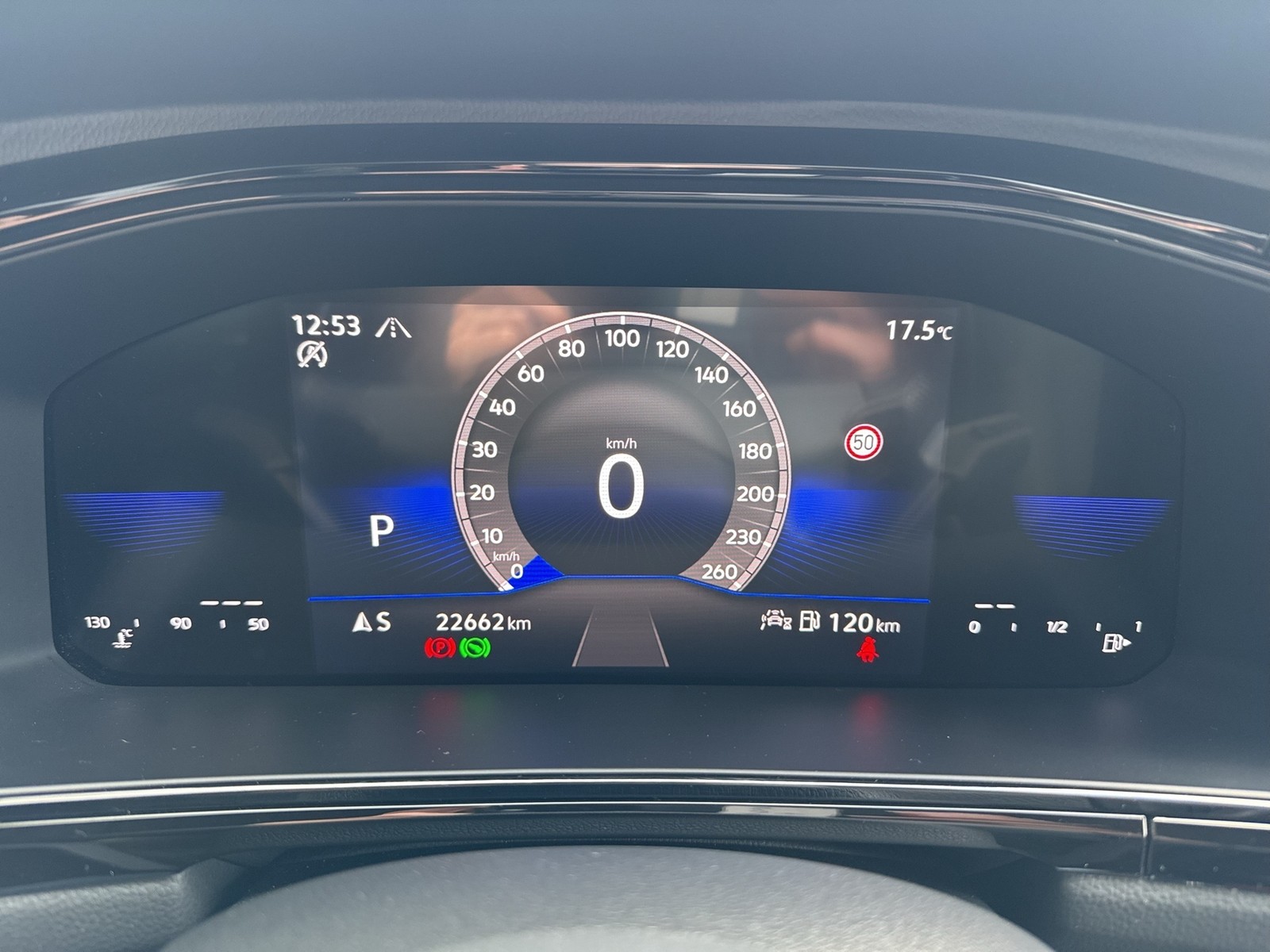 Volkswagen T-Roc 1.5 R-LINE BLACK STYLE CAM ACC LM19 NAVI