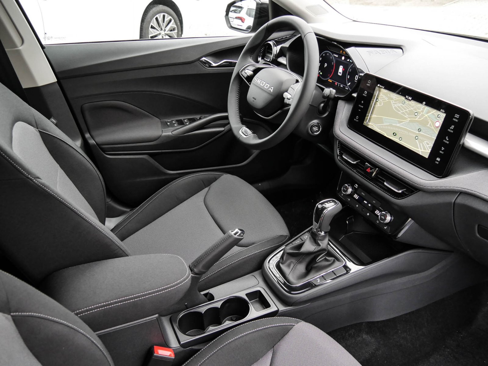 Skoda Fabia 1.0 SELECTION CAM ACC ALU NAVI SITZHEIZUNG