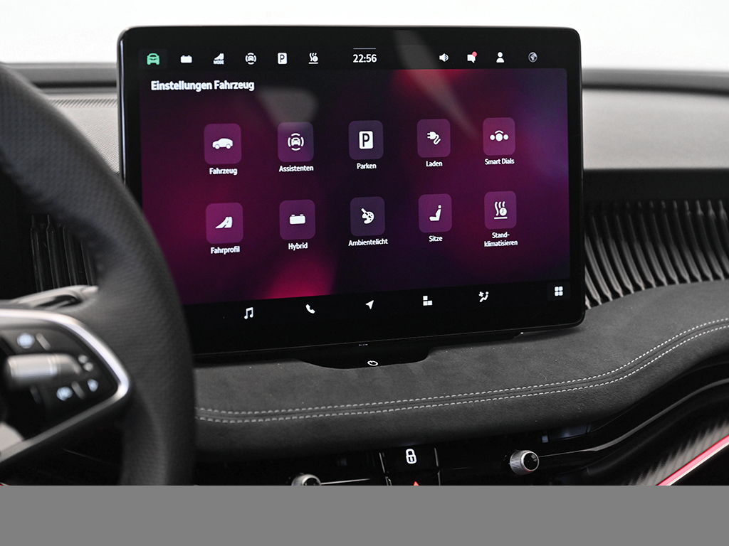 Skoda Superb Combi HYBRID SPORTLINE AHK HEADUP NAVI